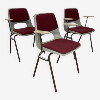 Lot de 3 fauteuils de bureau  coque résine grise tissu violet années 70