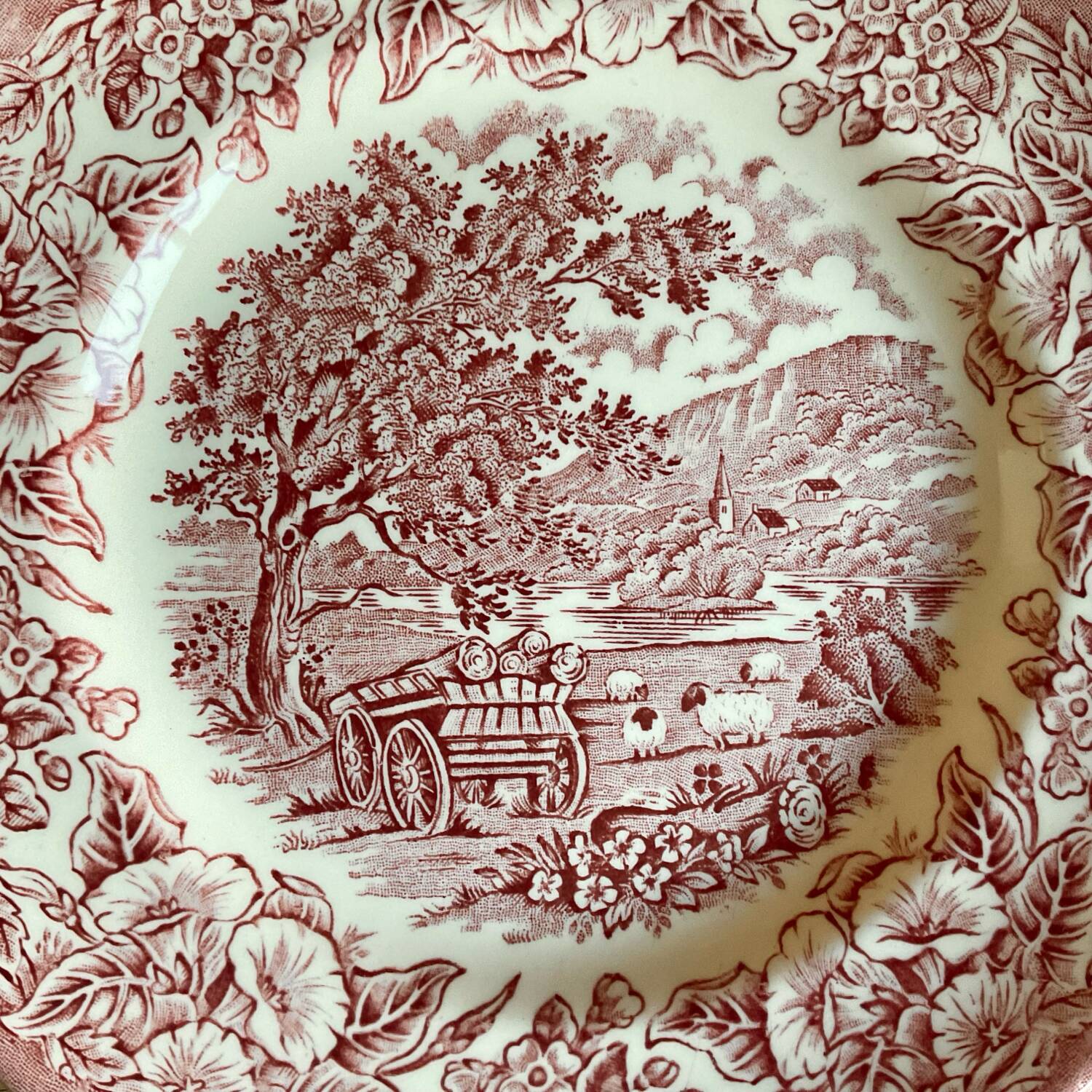 7 EIT England dessert plates