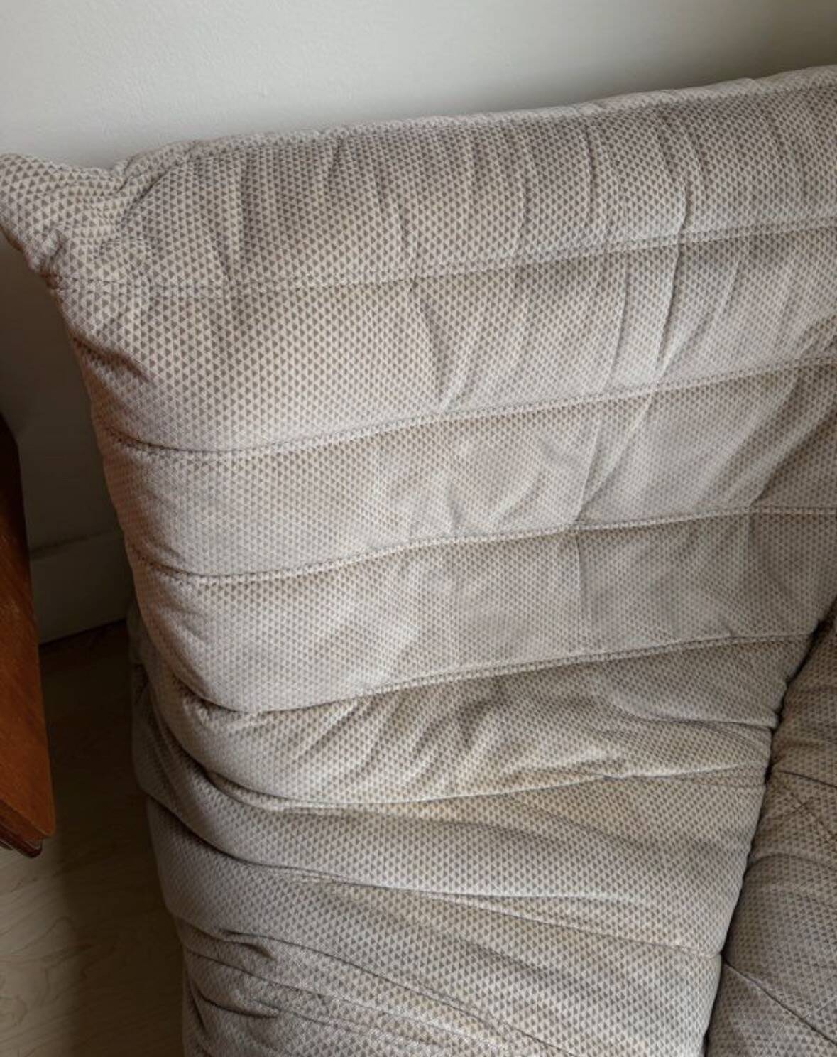 Togo fauteuil / chauffeuse d’angle