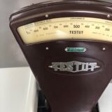 Vintage merchant's scale in bakelite burgundy