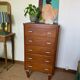 Vintage oak chest of drawers with oak veneer