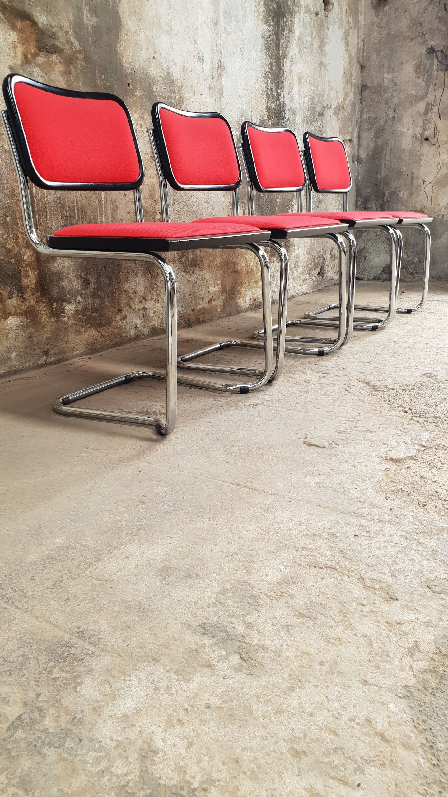 Chairs Marcel Breuer B 32