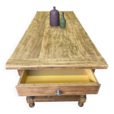 Farm table