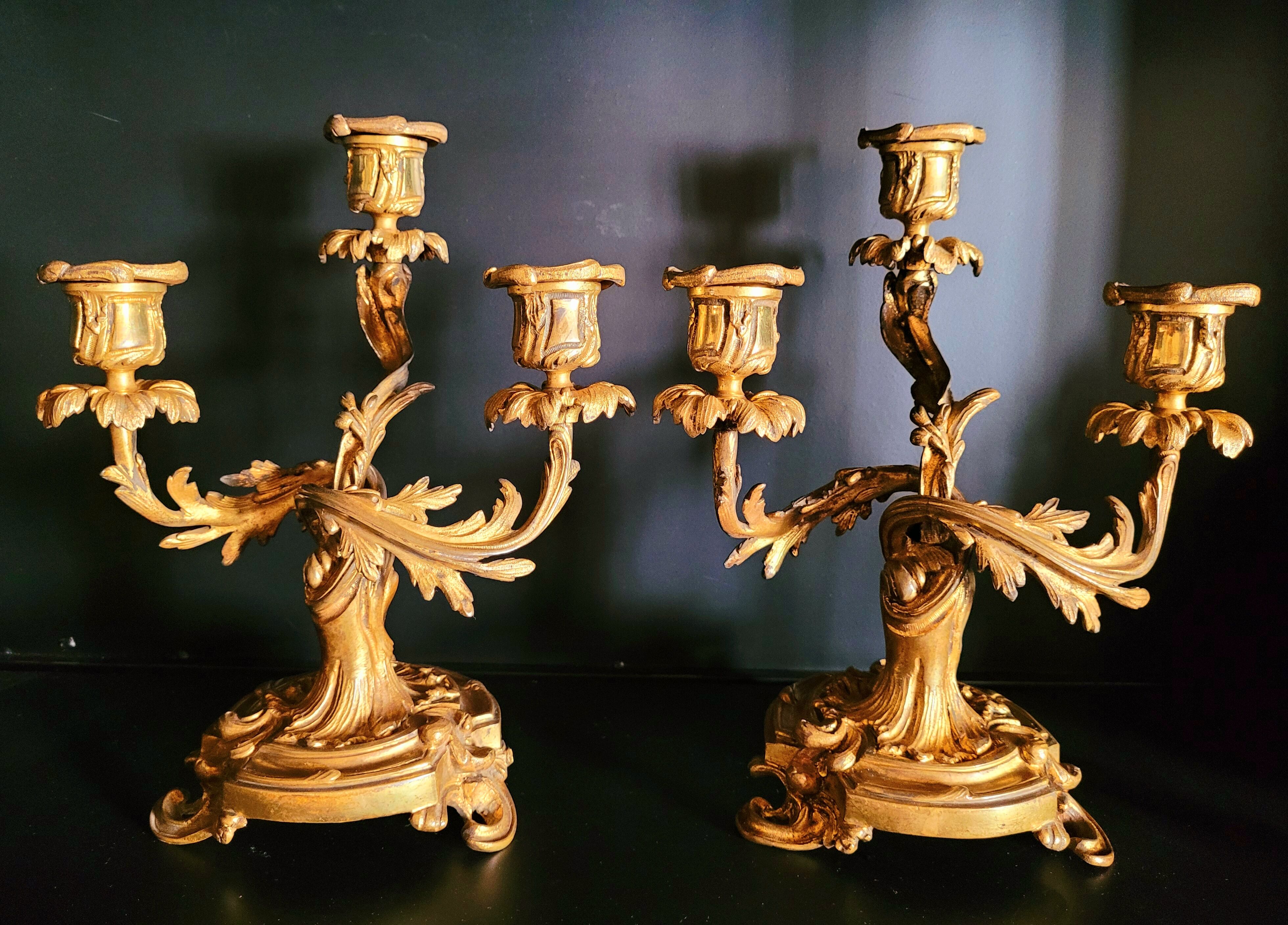 Pair of candlestick candlesticks antique torches in gilded bronze nineteenth century