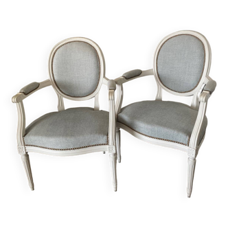 Lot de 2 fauteuils avec accoudoir style Louis XVI