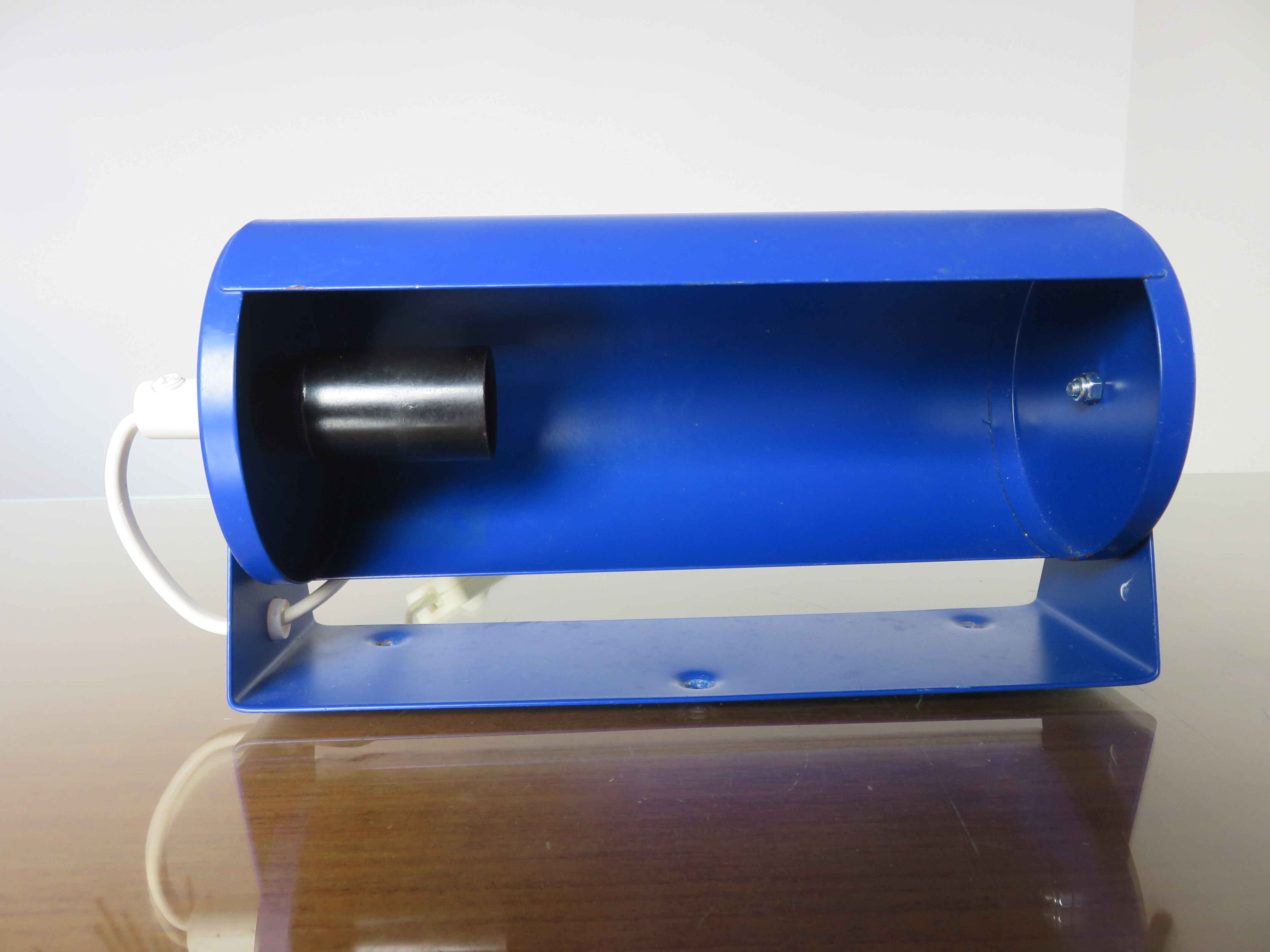 Ikea roll wall lamp model V413 in blue lacquered metal 1980