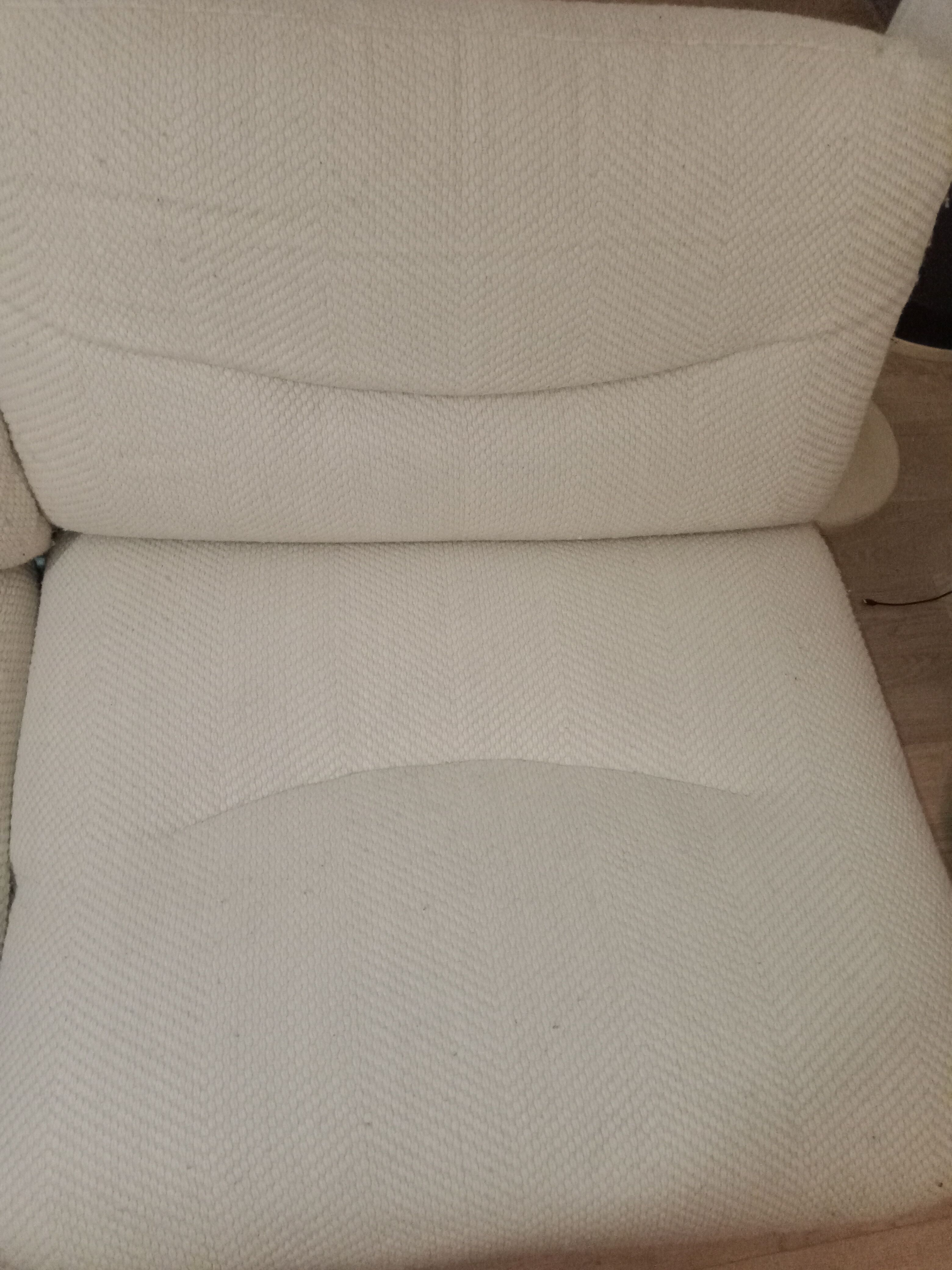 Meral production sofa