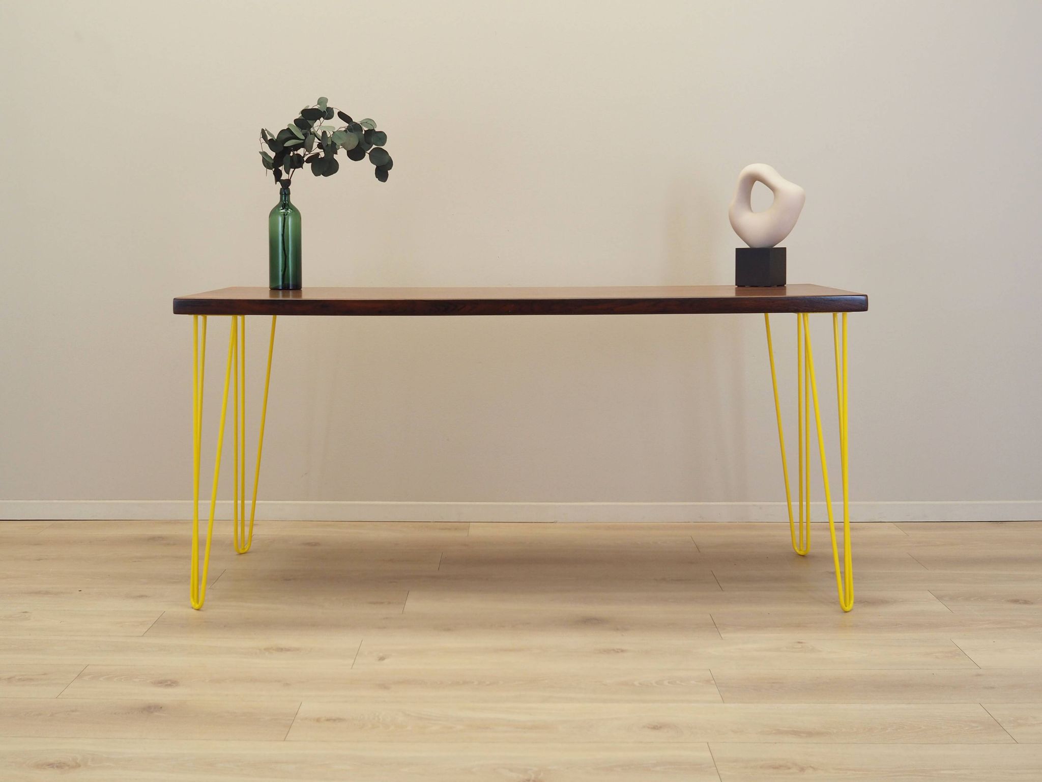 Bureau en palissandre, design danois, années 1970, production : Danemark