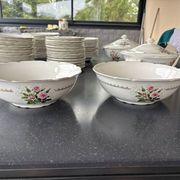Très grand service de table K&G Lunéville-Badonviller