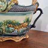 Majolica slip planter