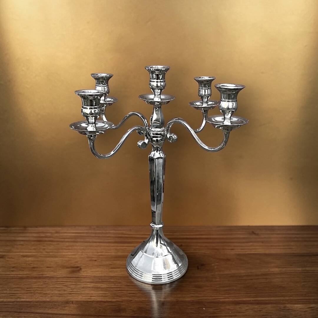 Vintage five-branch chandelier in chrome metal.