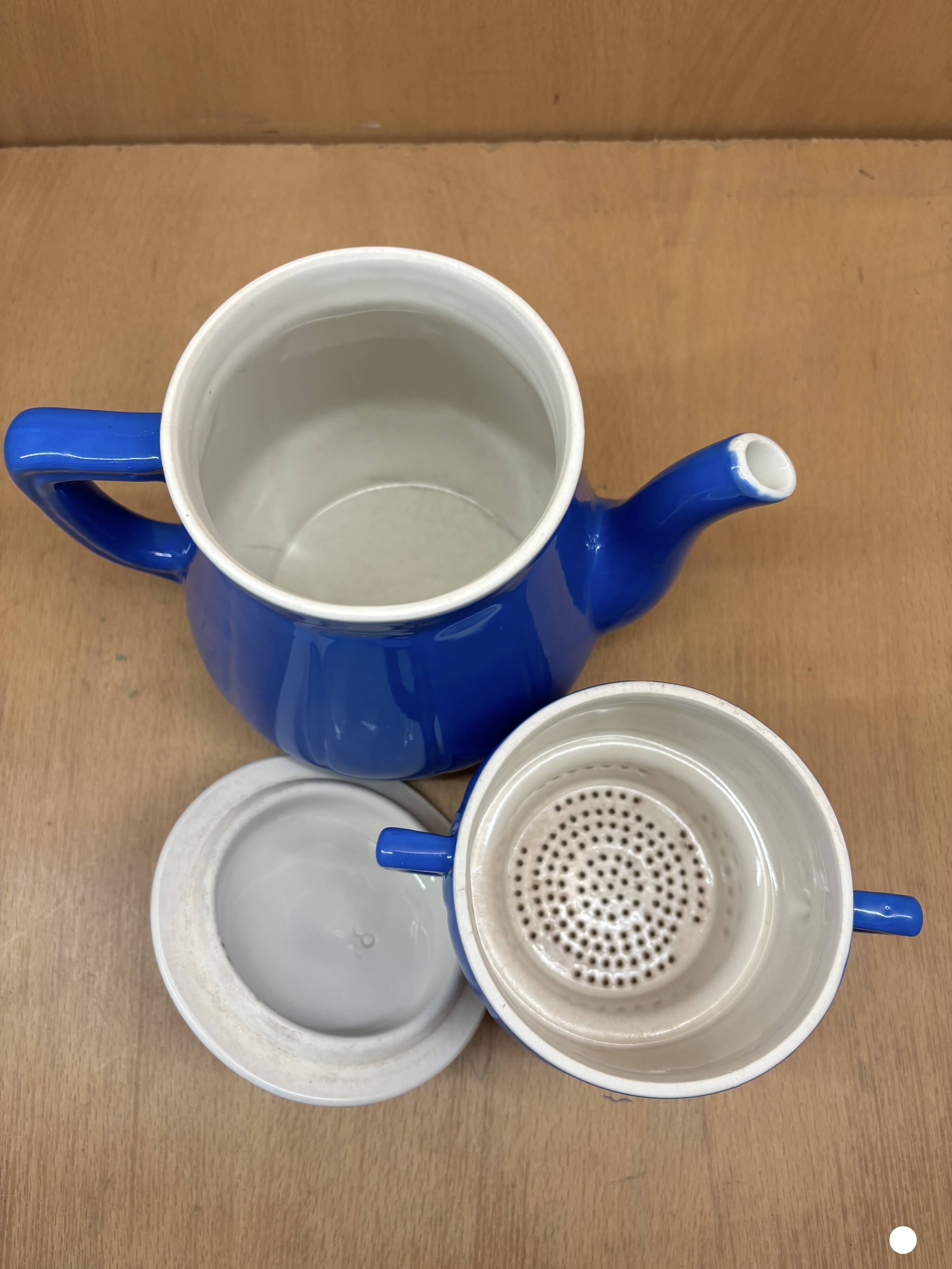 Teapot & cup set