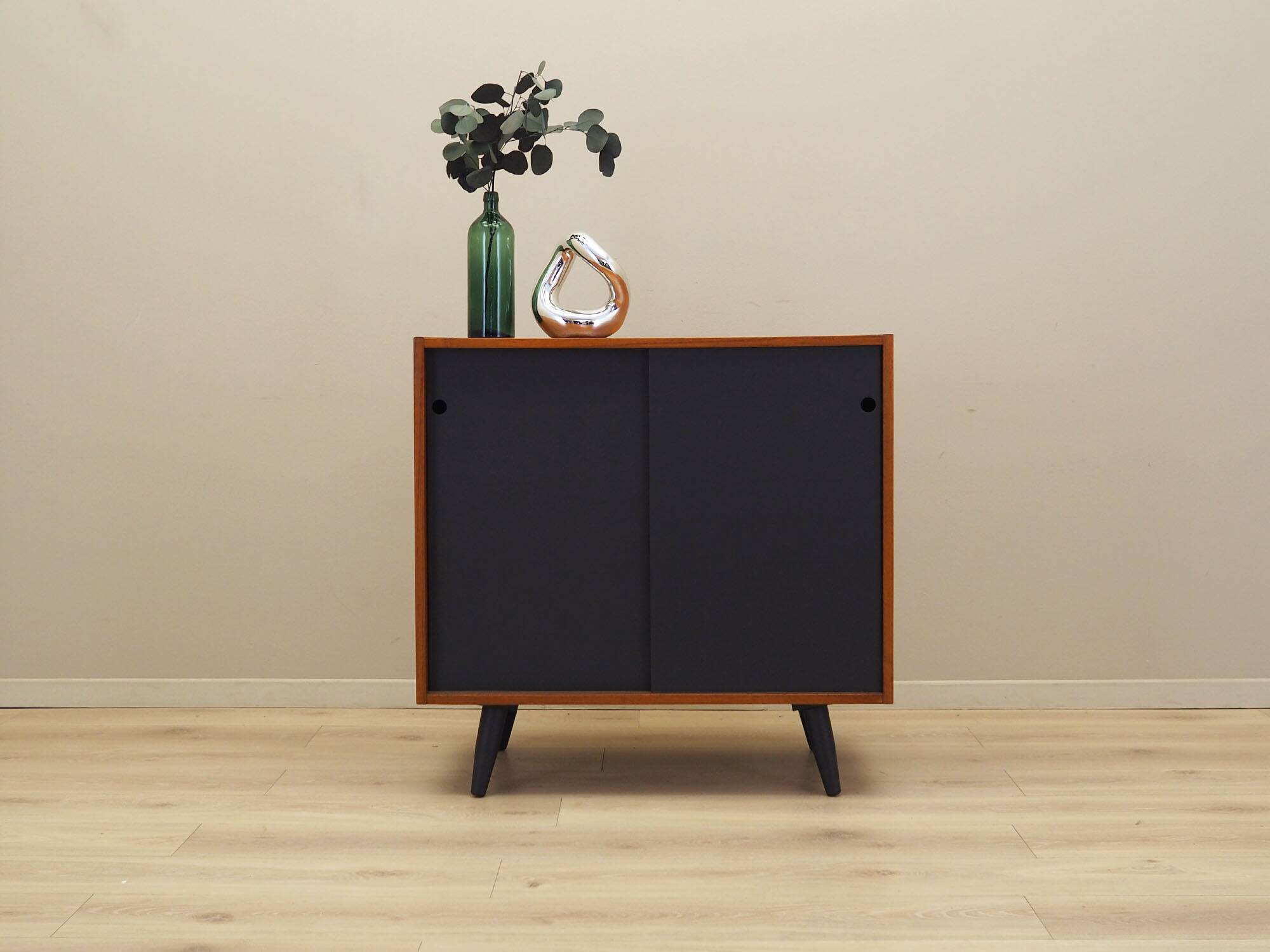 Armoire en teck, design danois, années 1960, fabriquée au Danemark