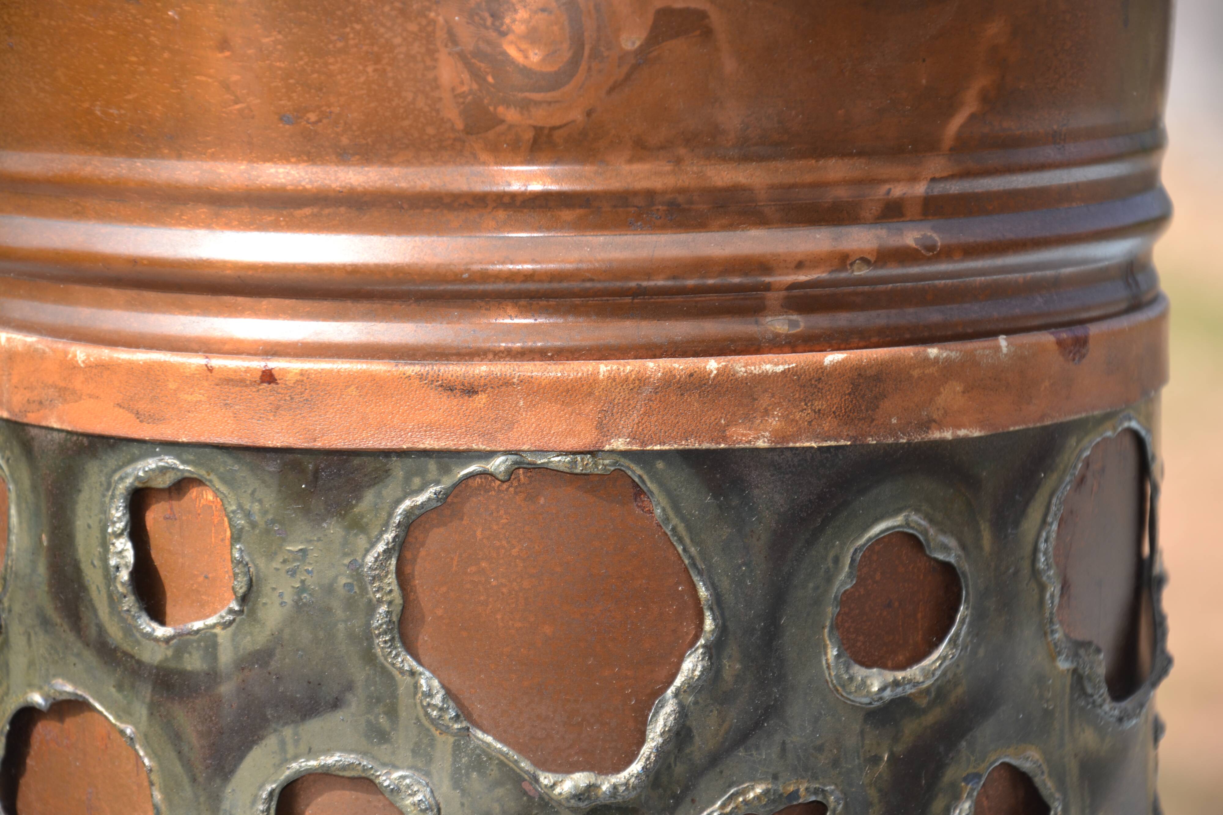 Vintage umbrella stand Sara Italy "copper blade"