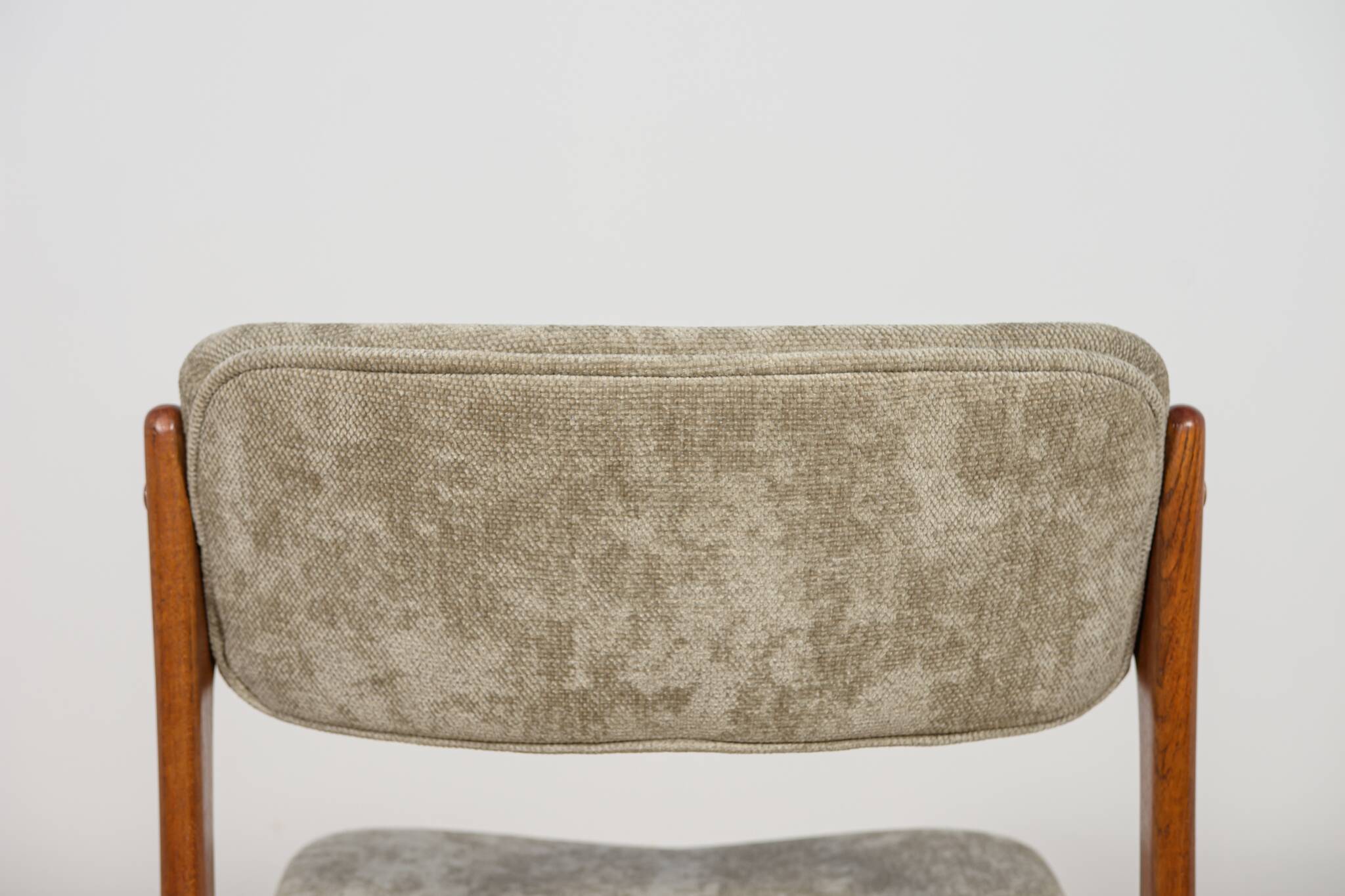 Mid-Century Model 49 Dining Chairs in Teak by Erik Buch for Odense Machine Gunning, 1960s, Set of 8