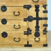 Commode Tansu japonaise, vers 1880