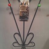 Porte manteau mural sur pied à boules de couleur