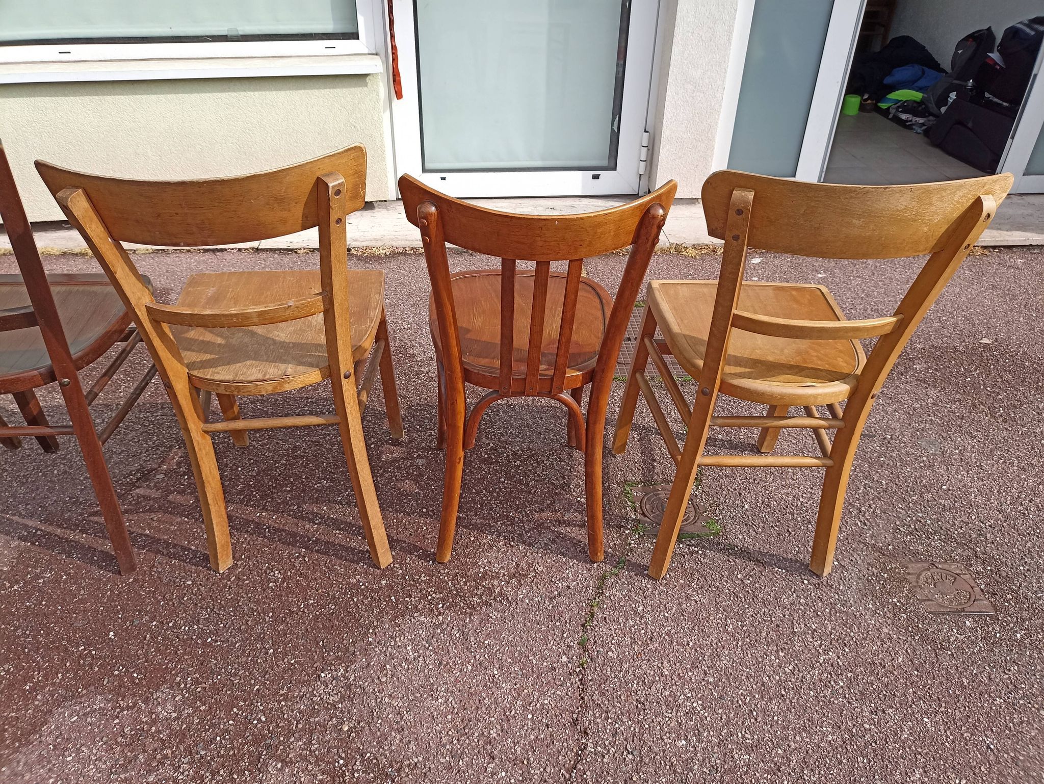 Set of 16 mismatched wooden bistro chairs - vintage - luterma