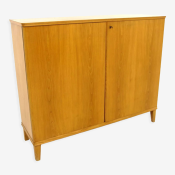 Armoire scandinave en orme Suède 1960