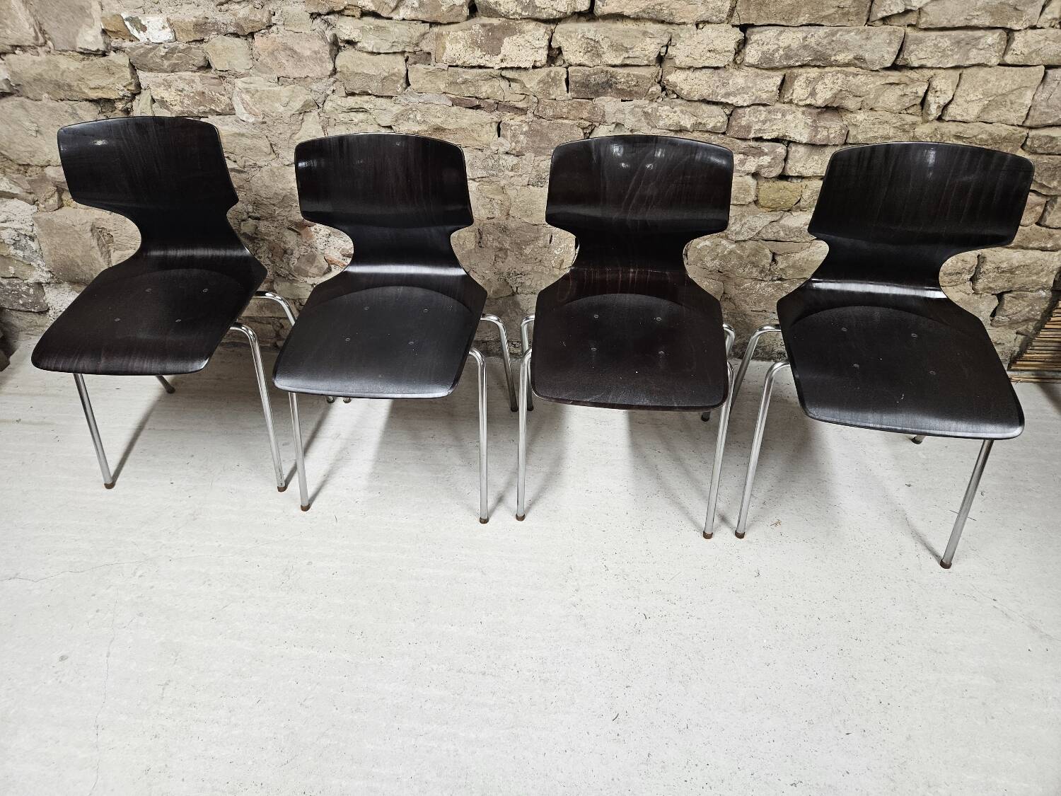 Lot 4 chaises
Flötotto pagwood 1960"
