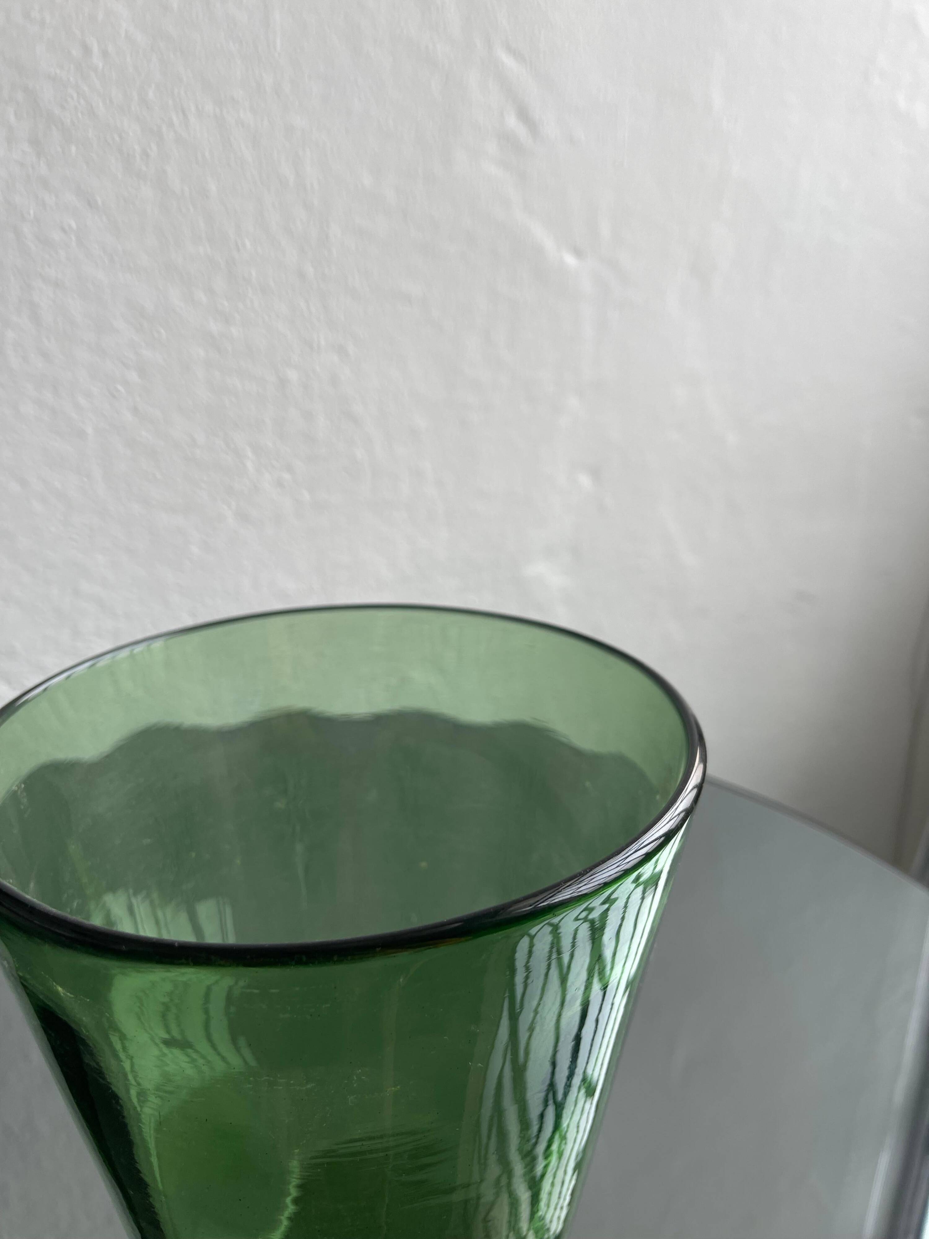 Vintage Green Decorative Vase in Blown Glass, Made in Italy, Vetrerie di Empoli
