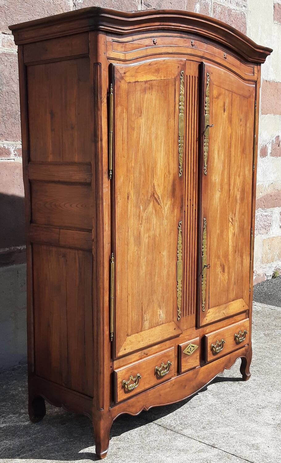 "Gendarme Hat" wardrobe, Louis XV.