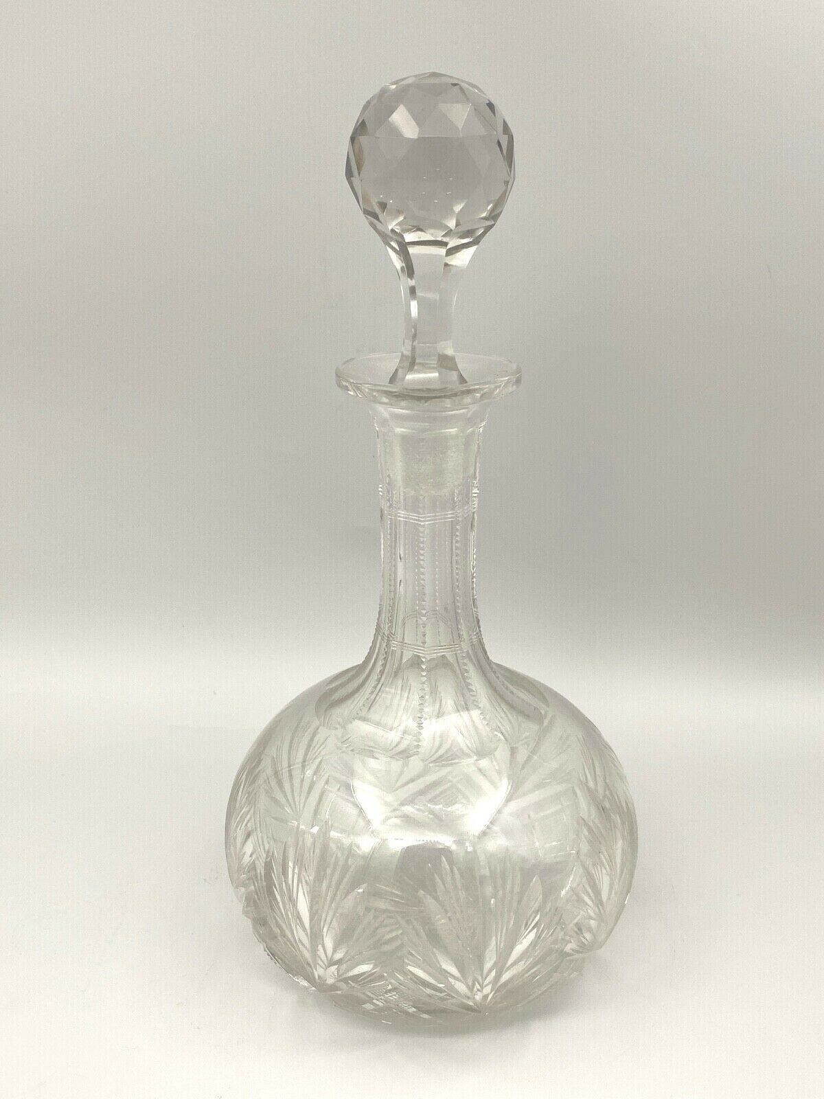 Carafe xixth crystal size saint louis baccarat multifaceted cap