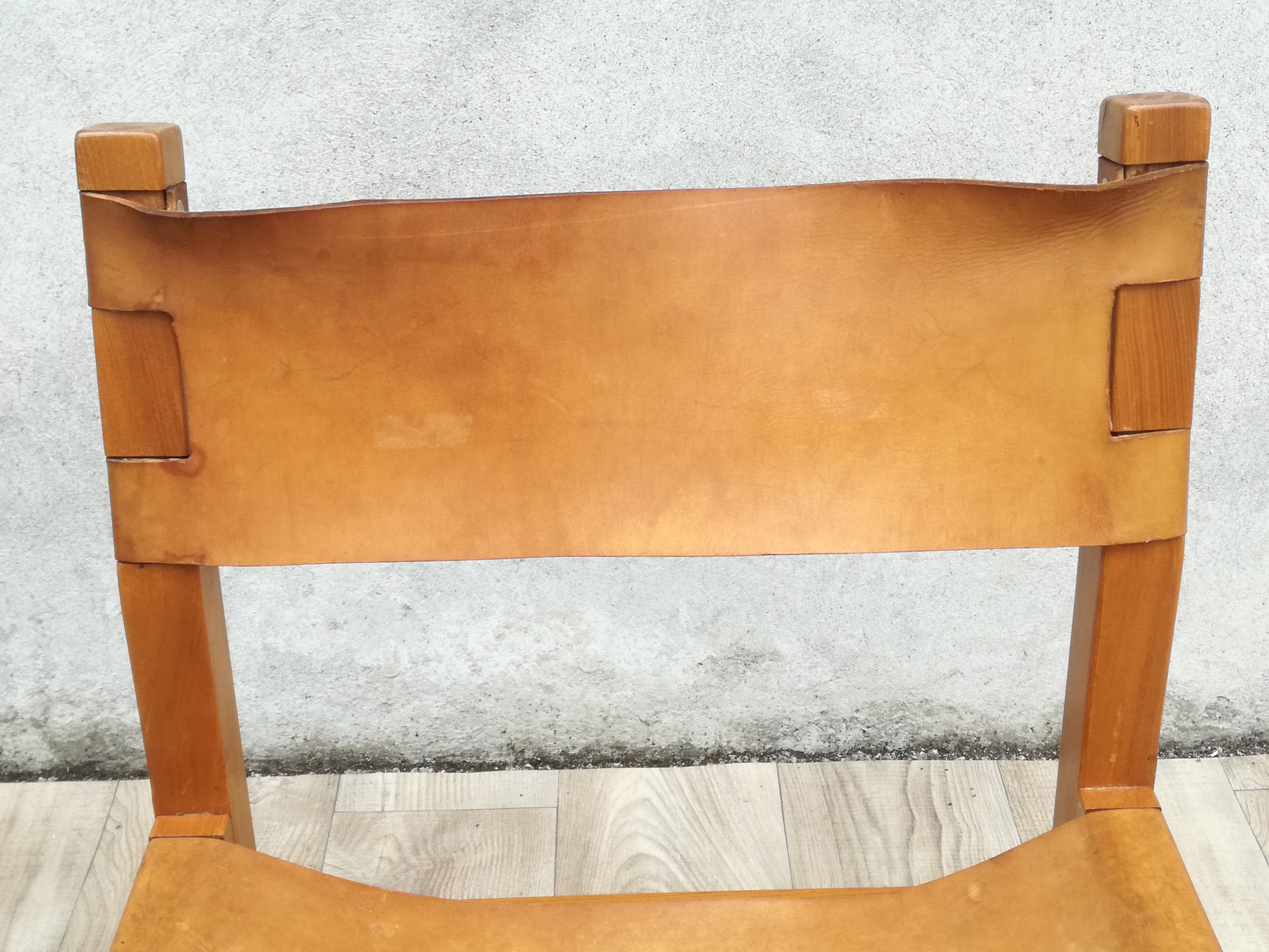 Armchair in solid elm and leather Maison Regain 1970