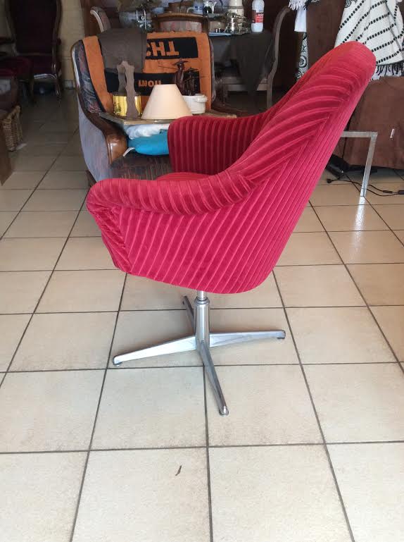 Red velvet design chair