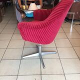 Fauteuil design rouge en velours