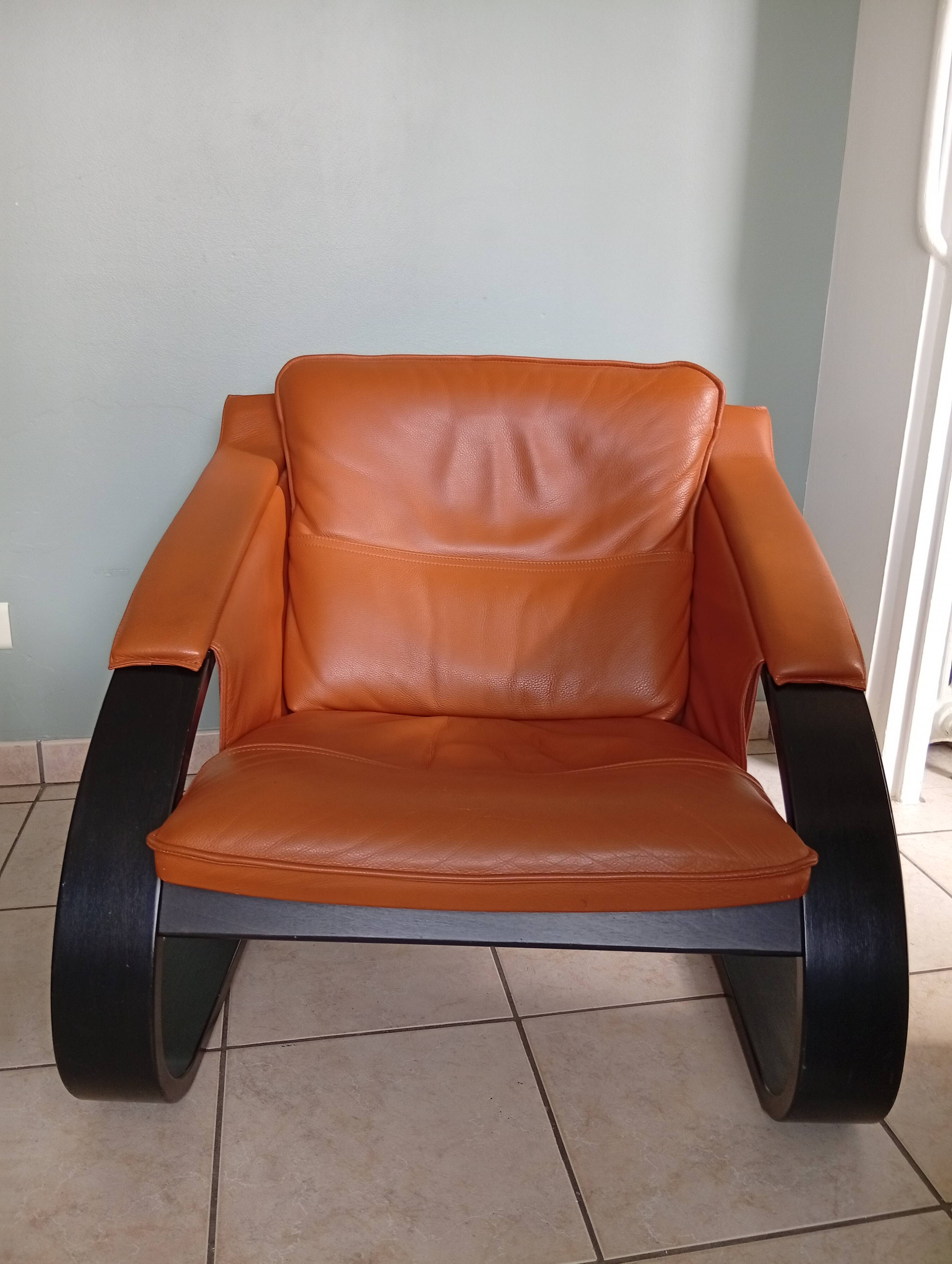 Pair of two black wooden armchairs in Scandinavian leather by Nelo Sweden, Roche Bobois