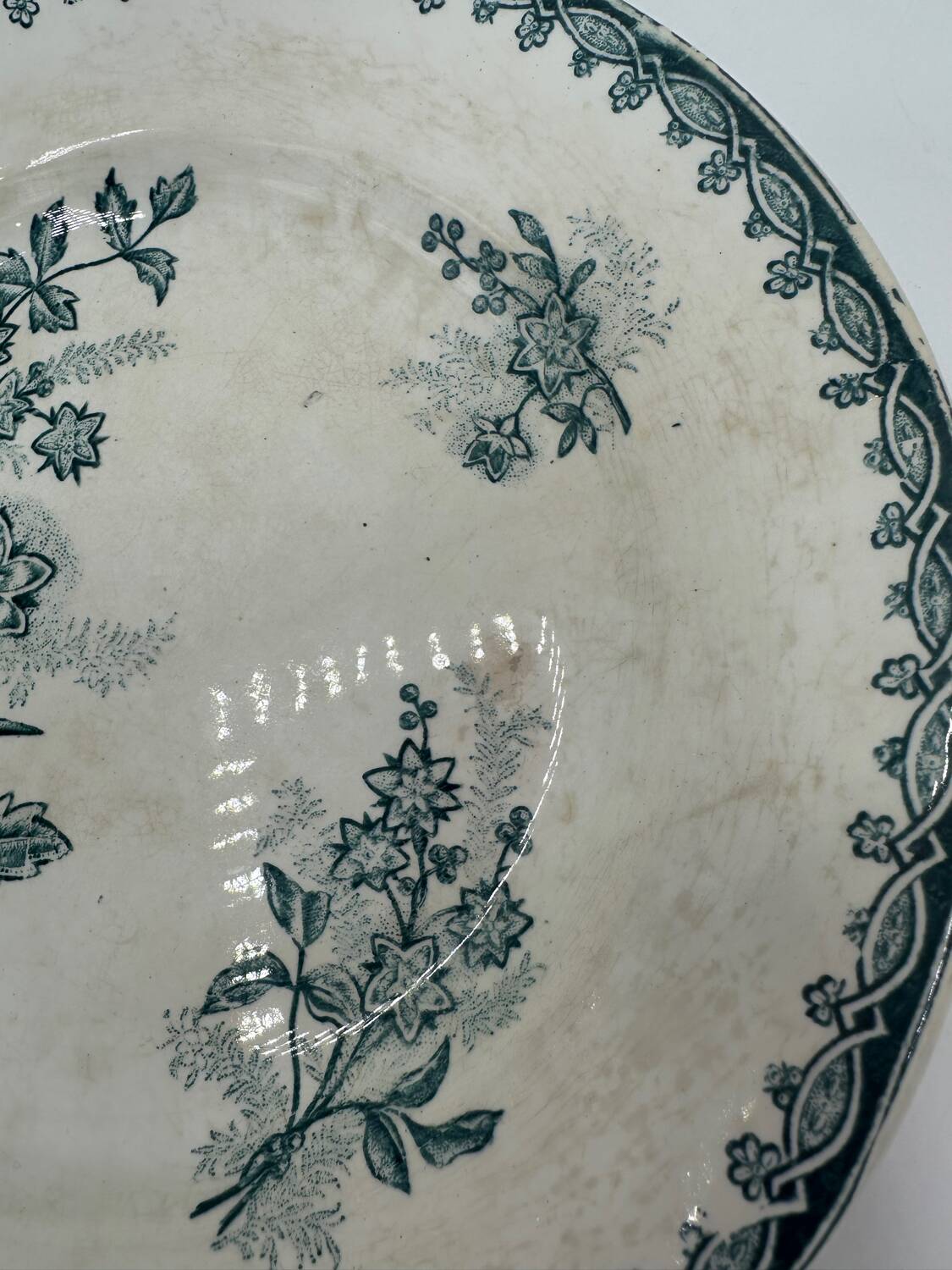 Iron Earth Holy Lover Plate