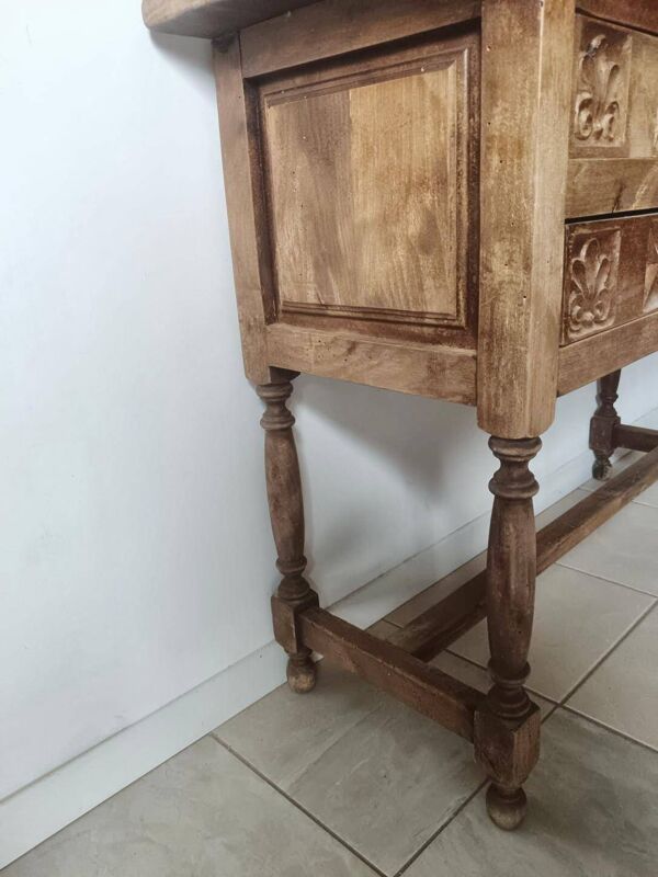 Console espagnole ancienne sculptée à la main