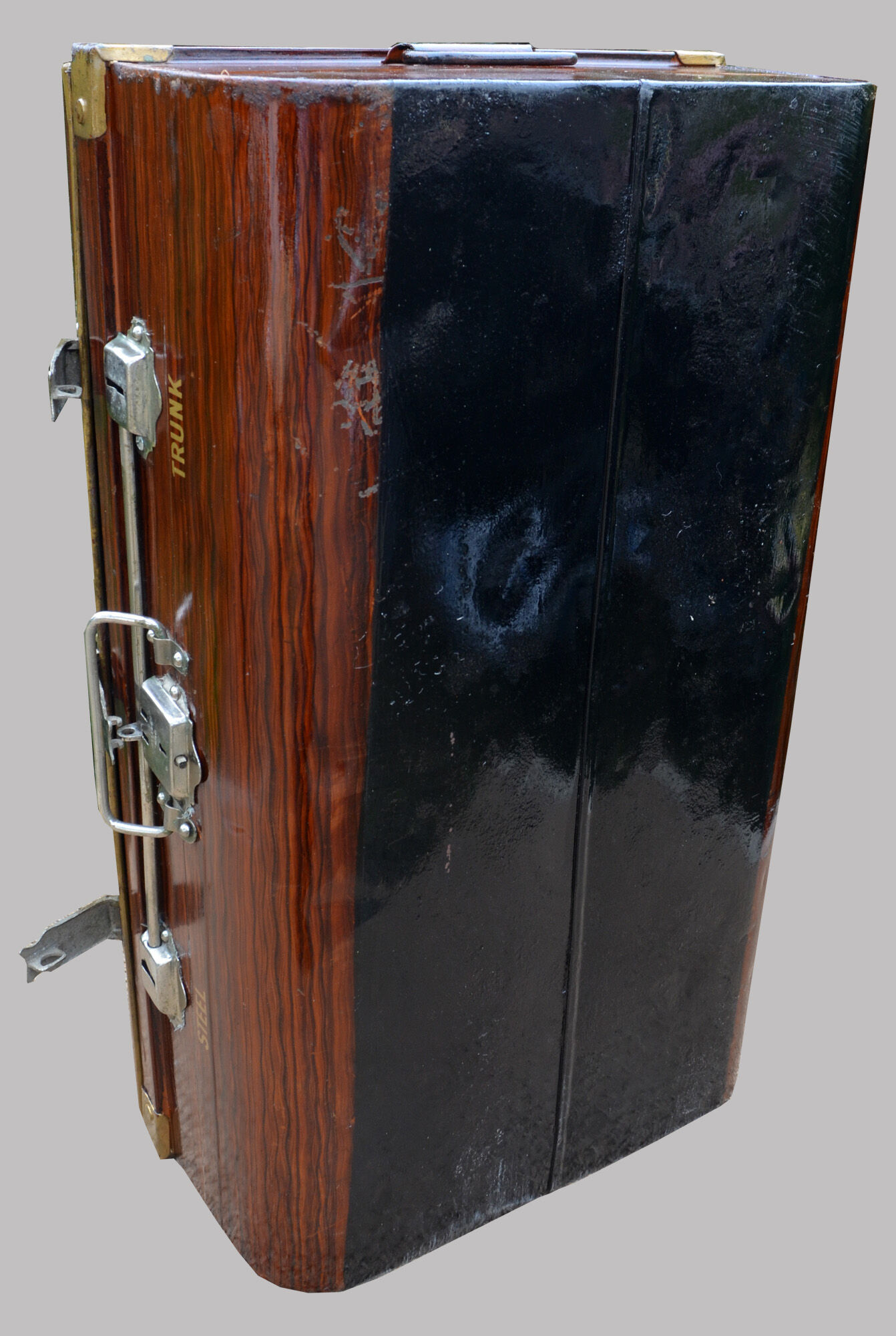 Painted metal case