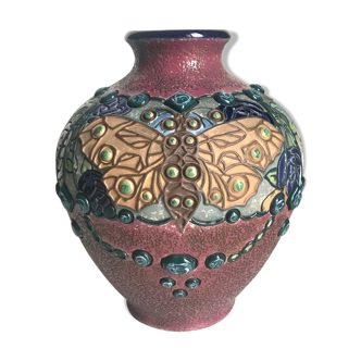 Butterfly vintage vase with ceramic decoration