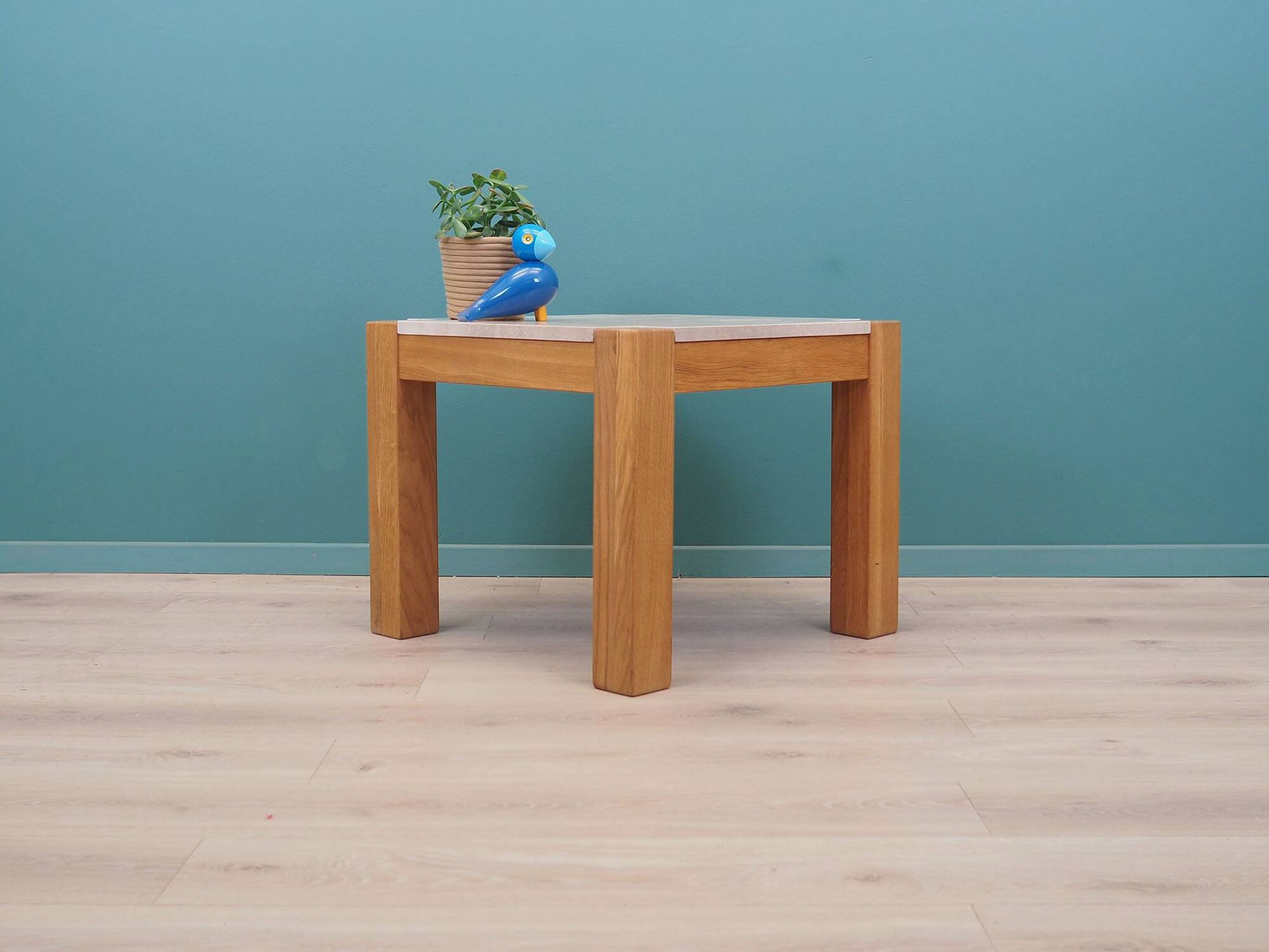 Oak coffee table, Danish design, 1970s, production: Denmark