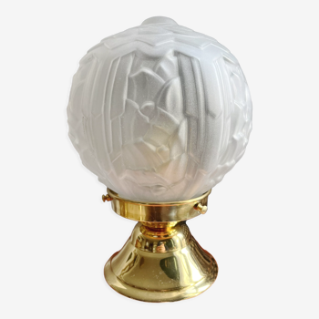 Art deco style globe table lamp