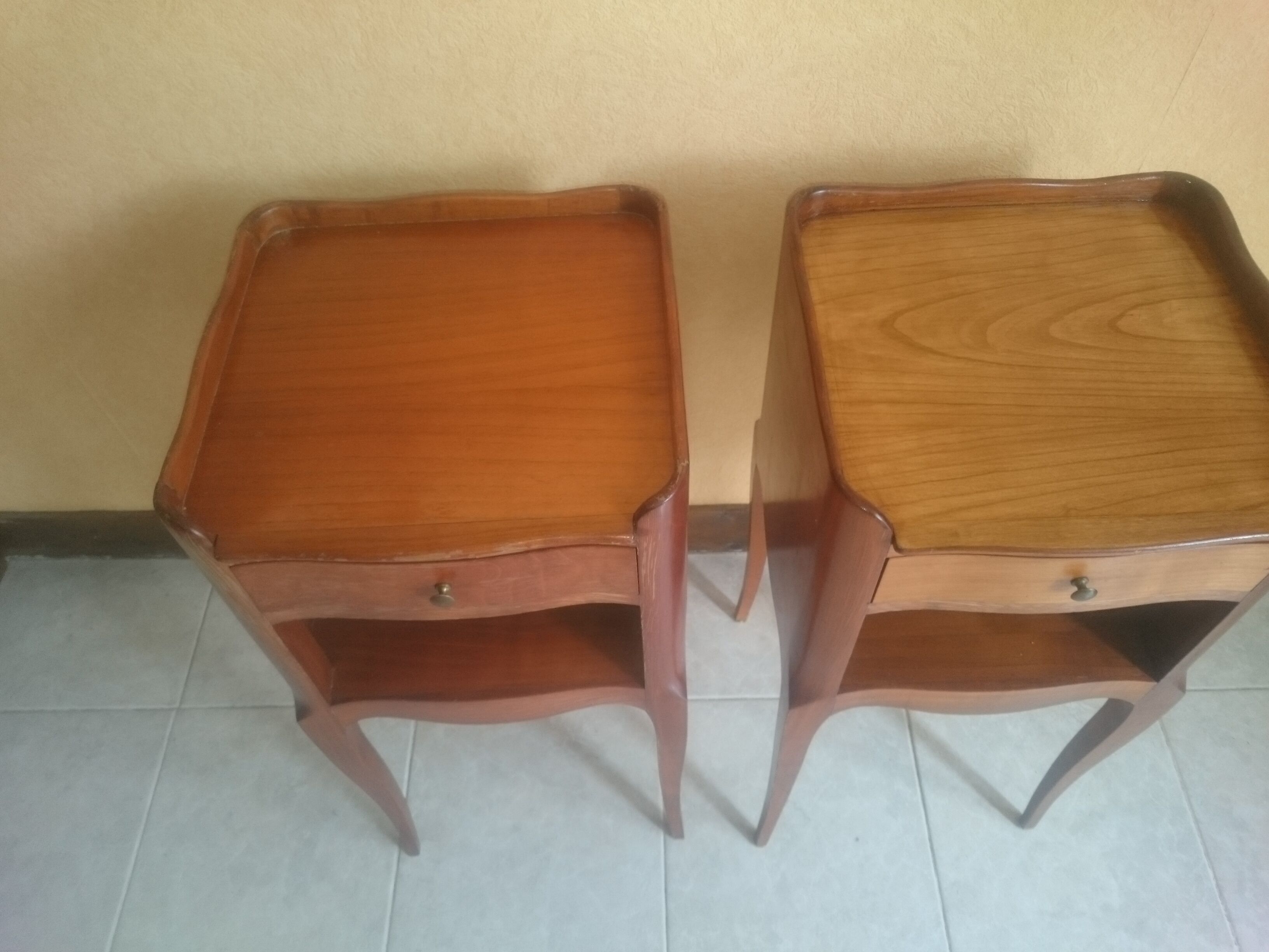 Nightstands style Louis XV