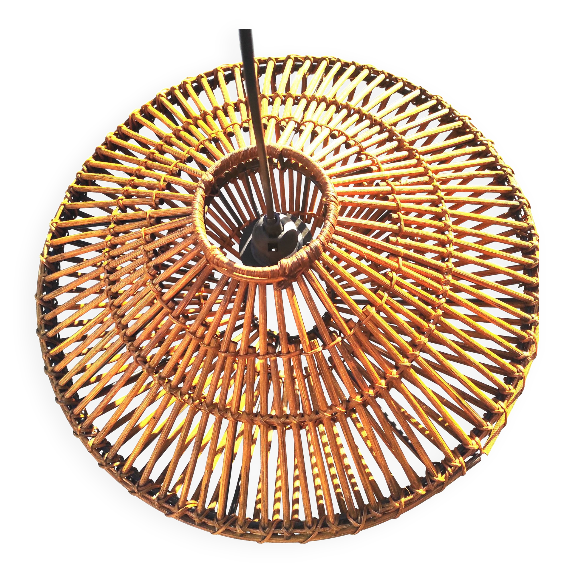 Vintage rattan pendant light with a diameter of 45cm