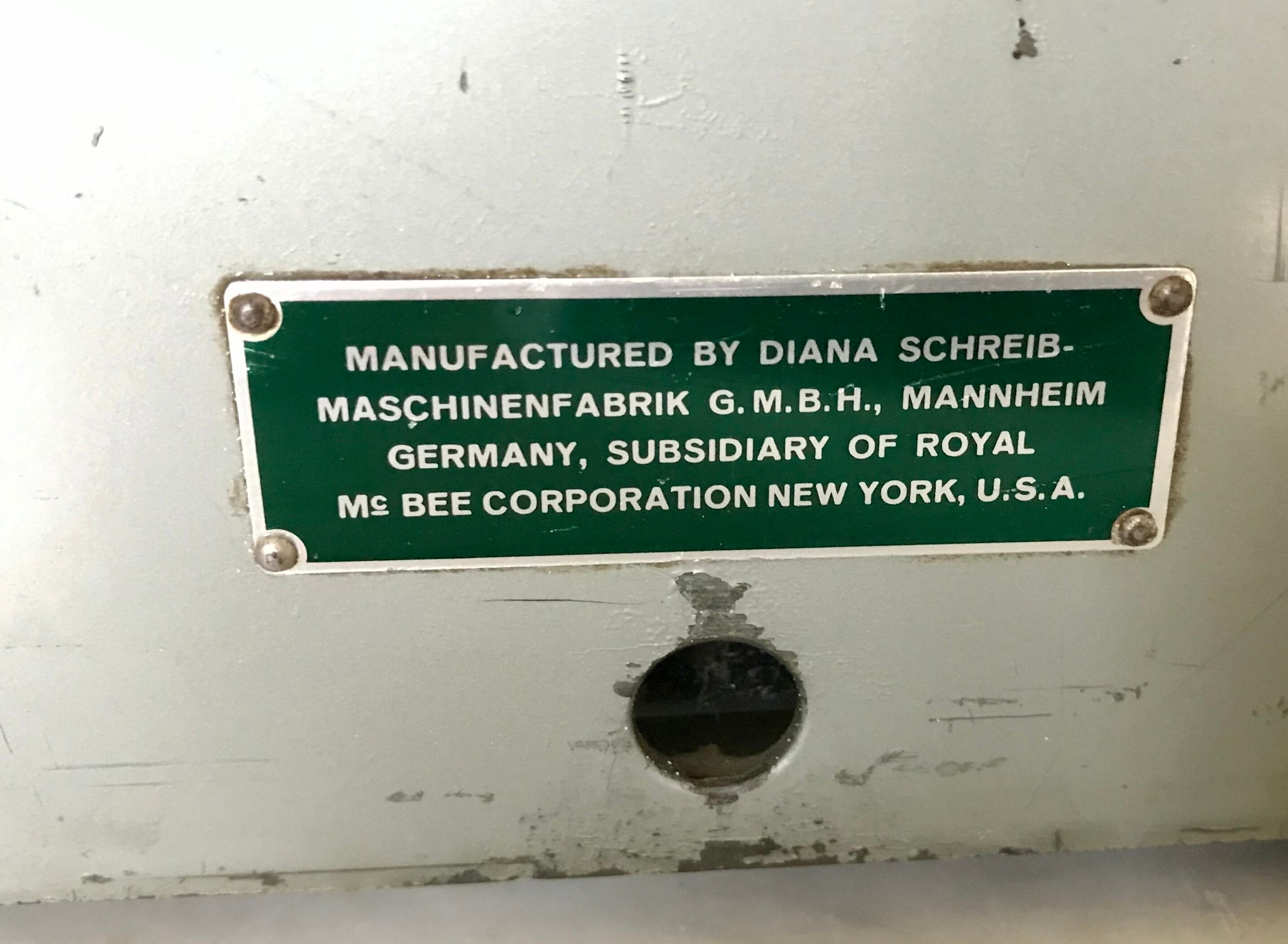 Royal Diana typewriter circa 1950