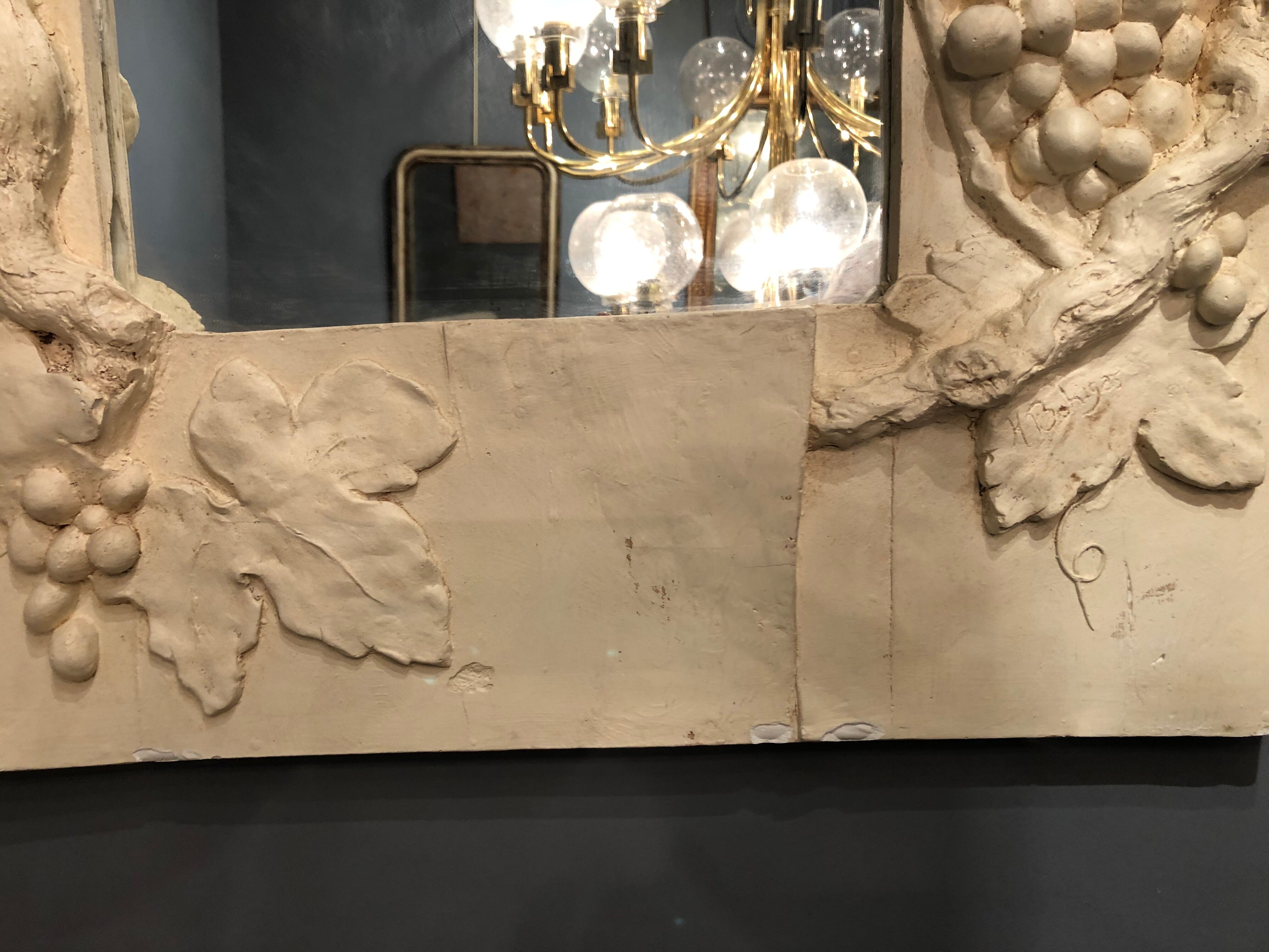 Charming artist mirror "at the vine" plaster of the 1990s 64x64cm