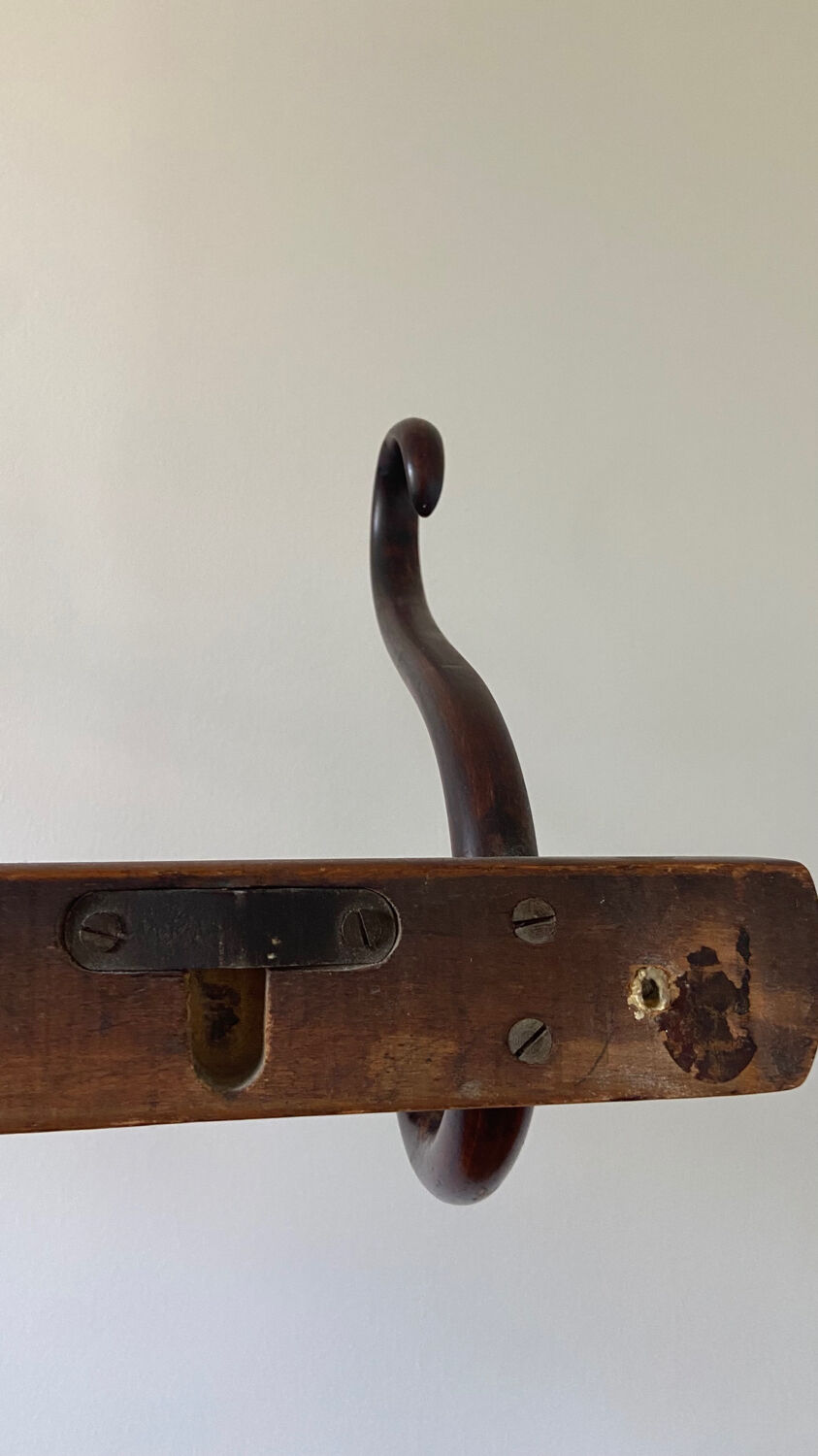 Thonet curved wood wall coat rack with 3 hooks, late 19th century