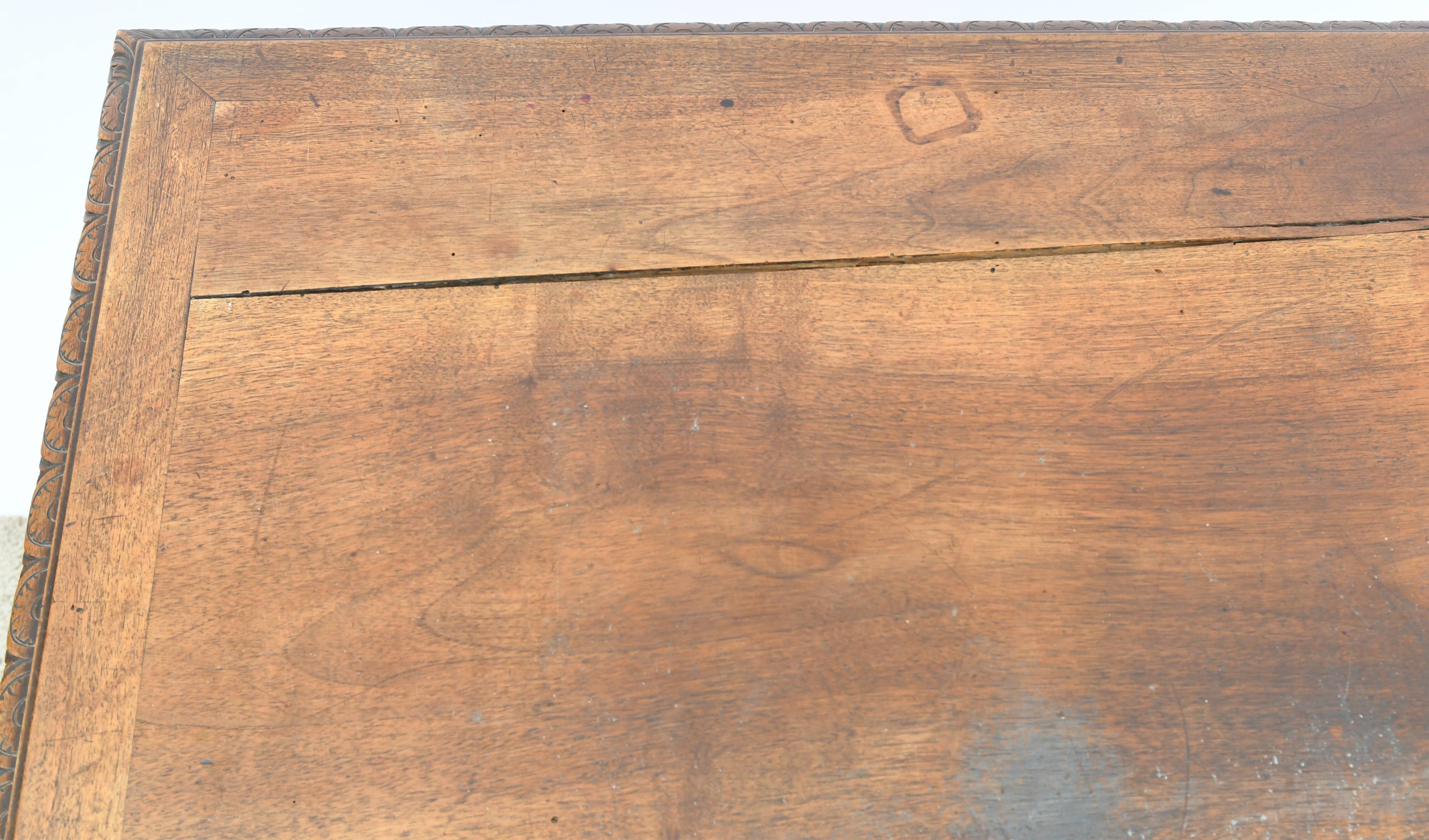 Louis XIII style desk table