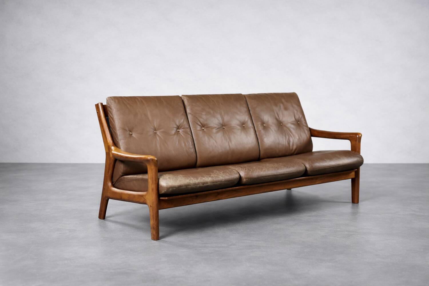 Vintage Mid-Century Danish Modern 3-Seater Brown Leather Sofa by Georg Thams