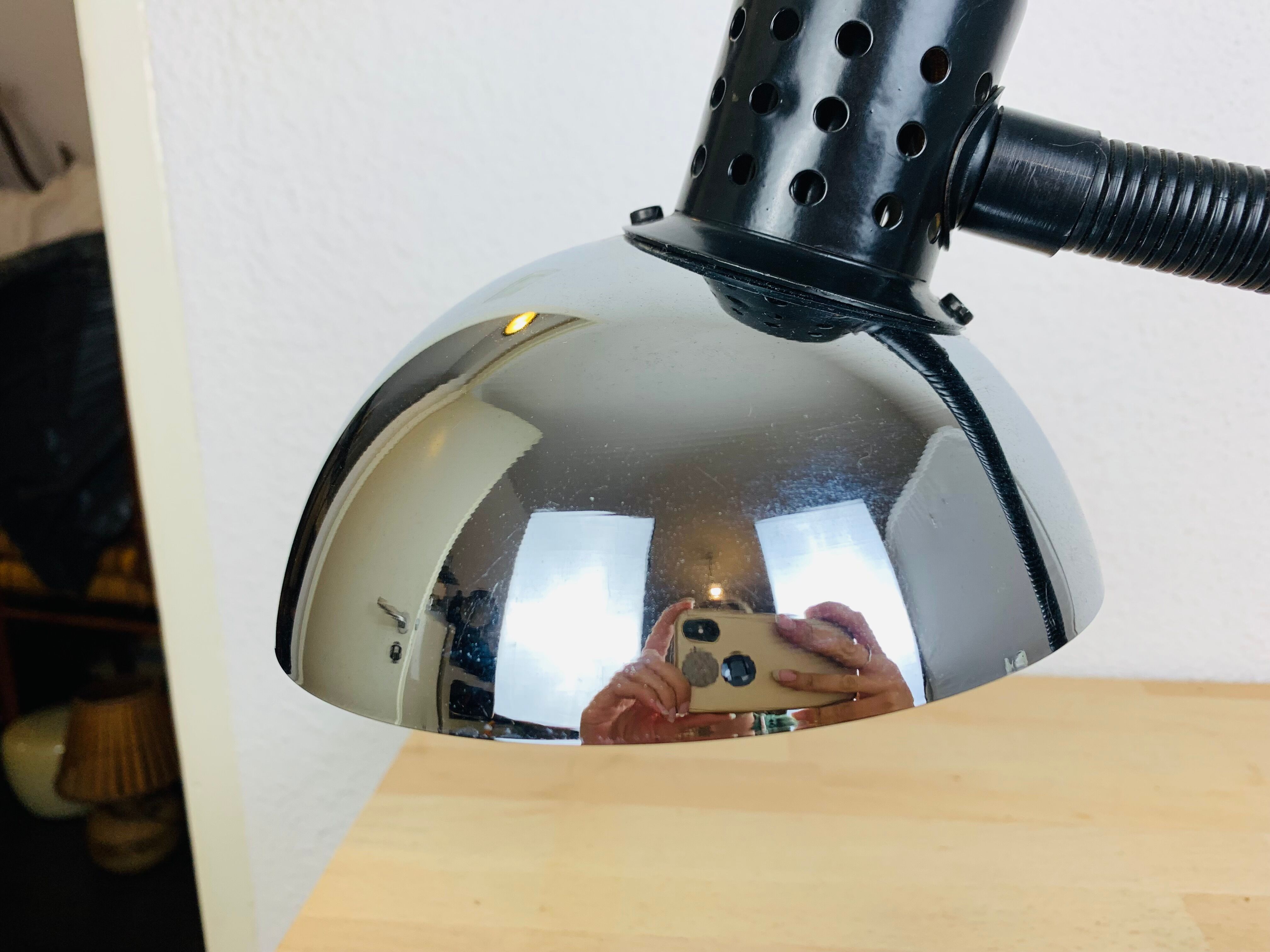 Aluminor chrome metal desk lamp