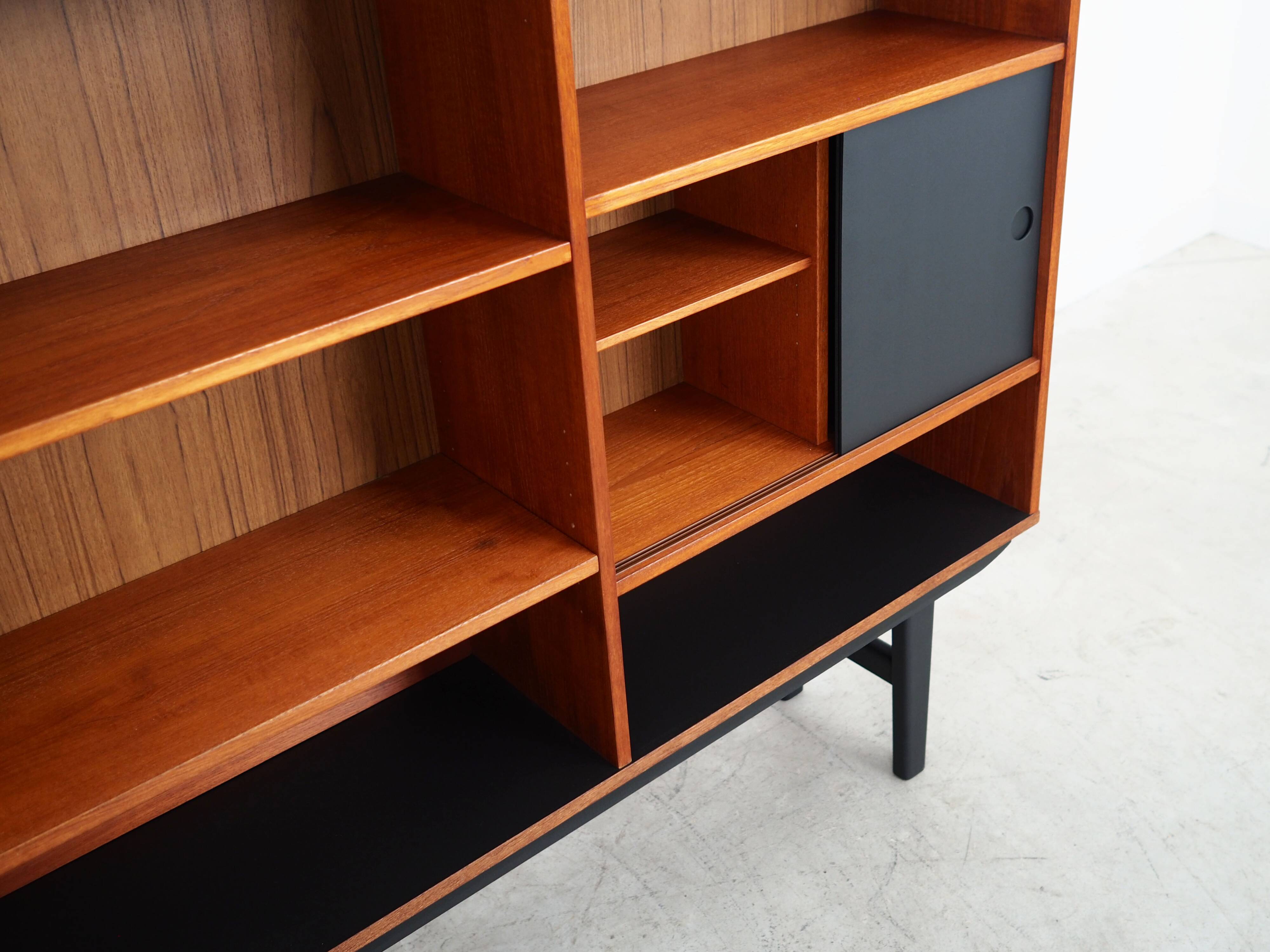 Teak bookcase, Danish design, 1970s, production: Denmark