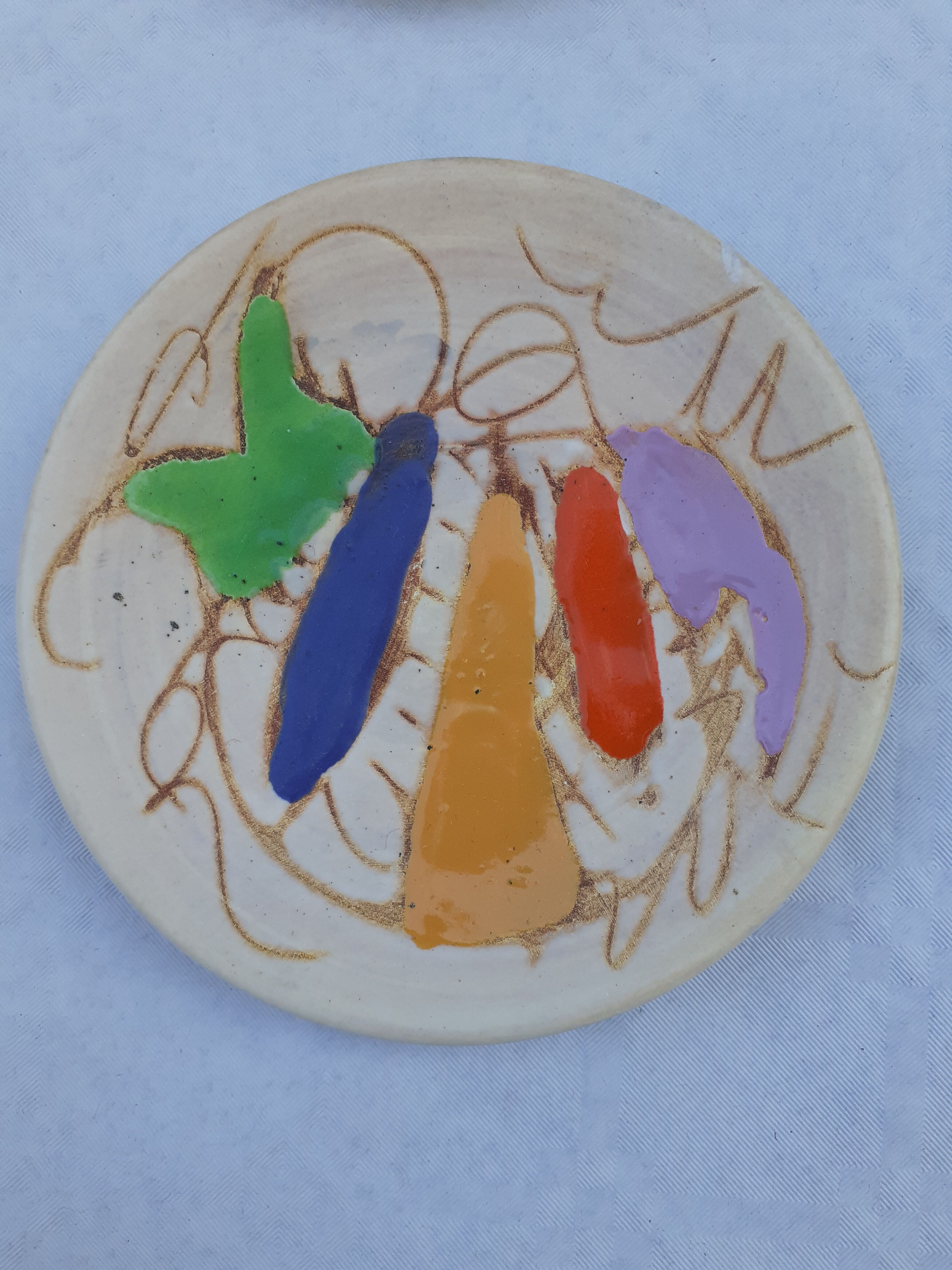 Enamelled plates