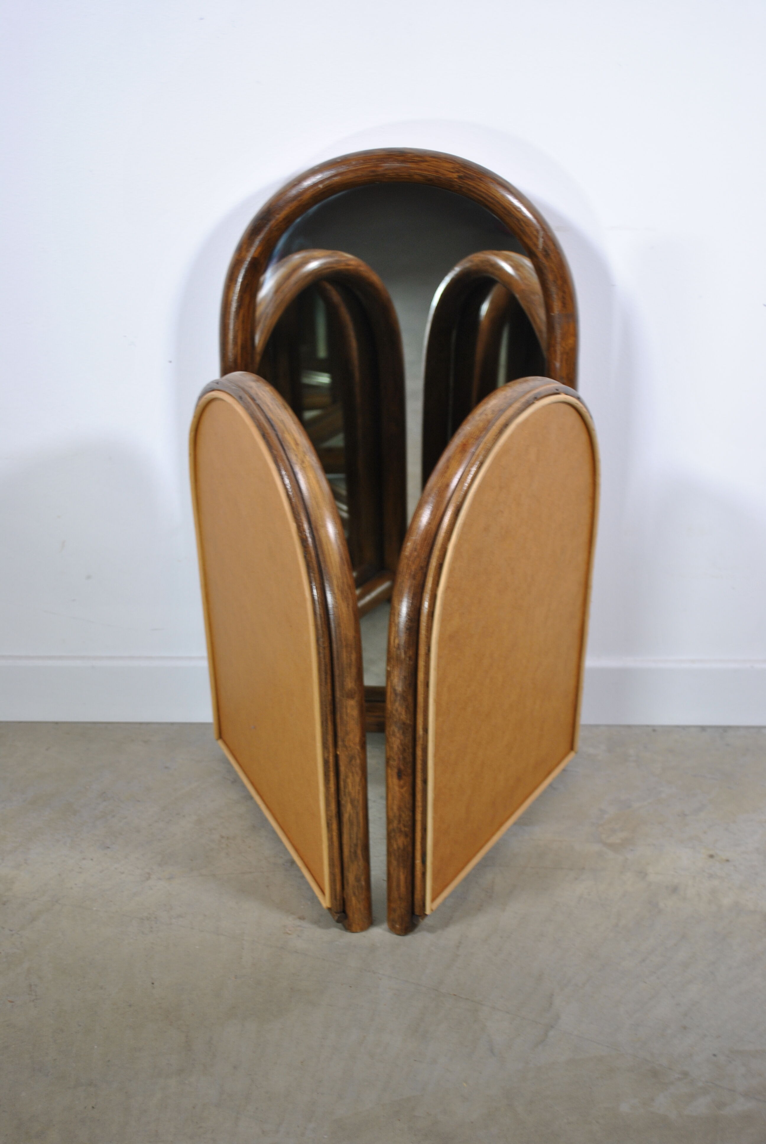 Triptych rattan mirror year 70.