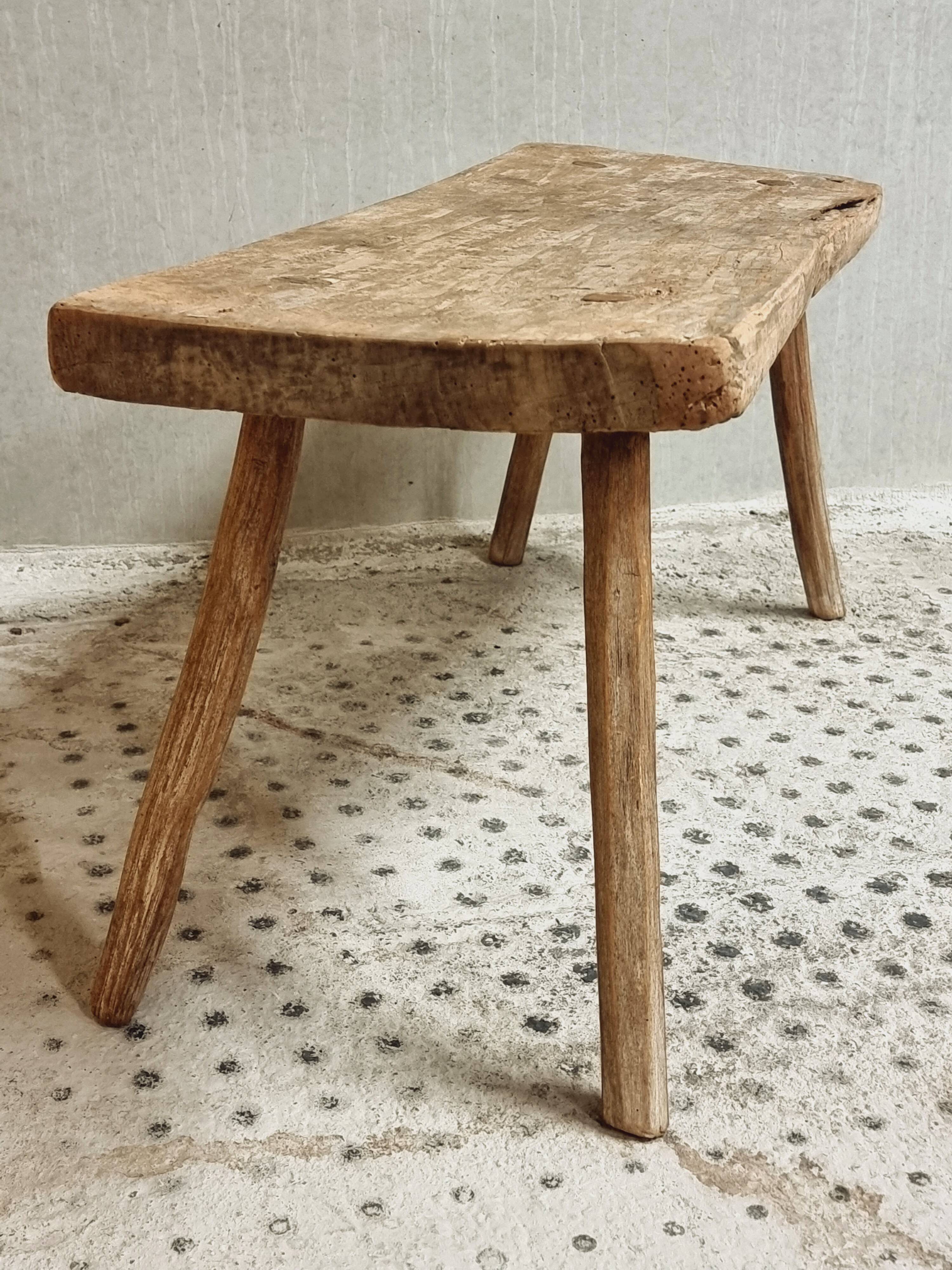 Banc de table d'abattage de table d'appoint antique en bois de hêtre et de châtaignier