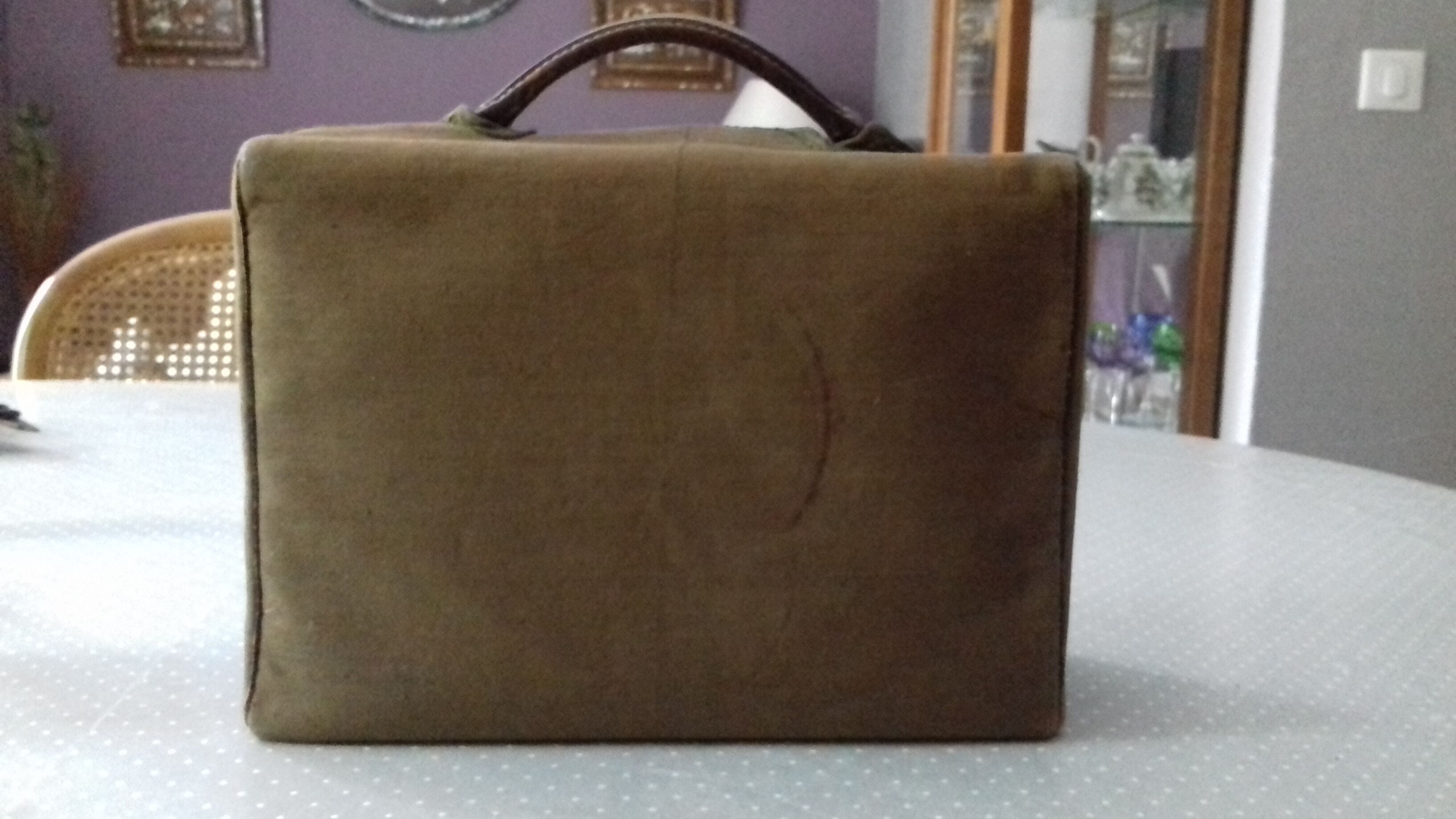 Valise de toilette vintage